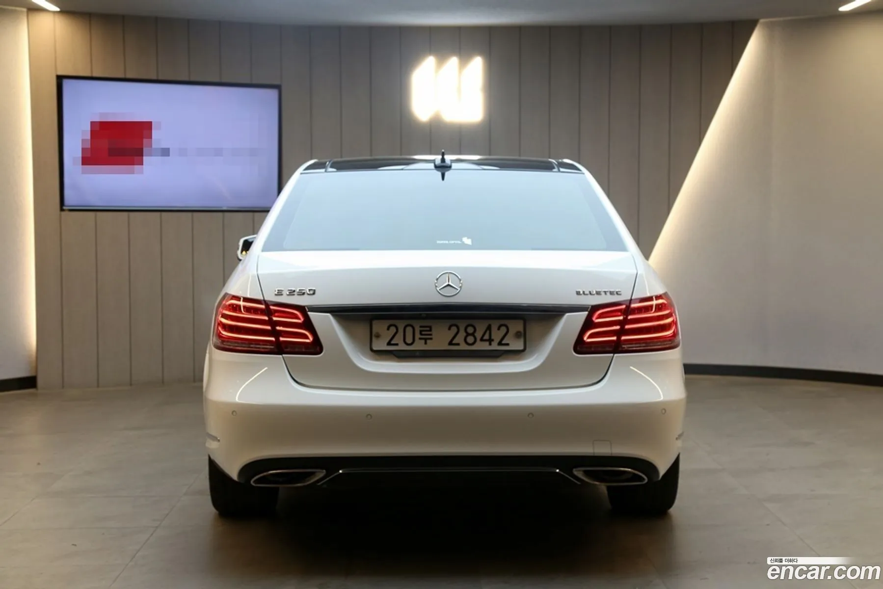 Mercedes-Benz E-Klasse E250 Bluetec 4Matic Avant Garde 2016 - фотография 12624302