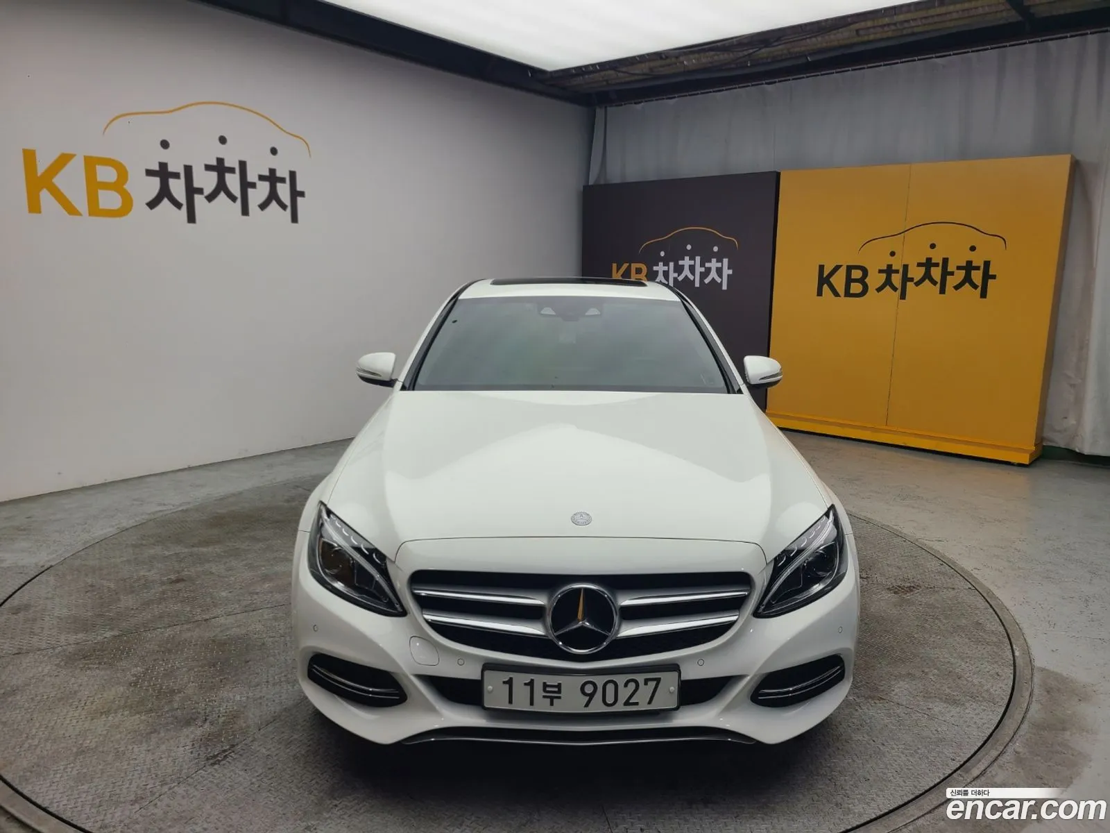 Mercedes-Benz C-Klasse C220 Bluetech Avantgarde 2015 - фотография 12589057