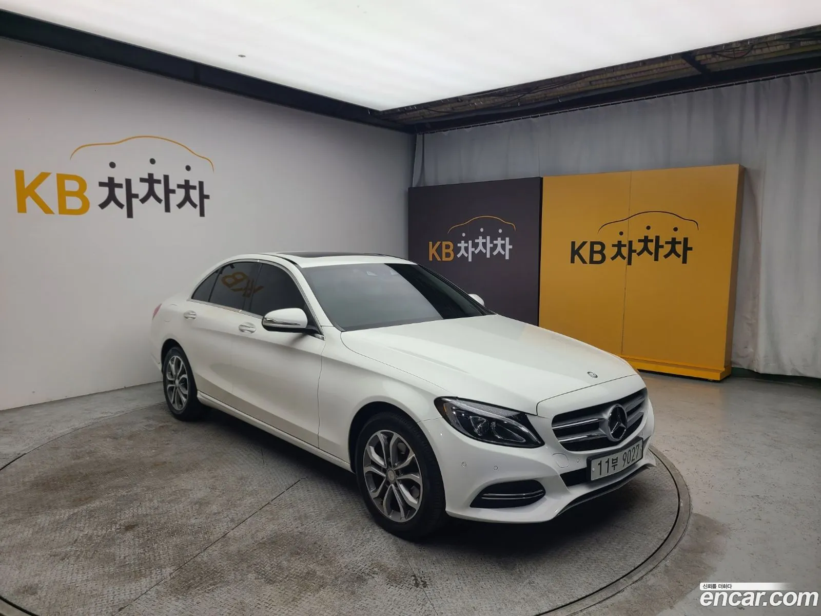 Mercedes-Benz C-Klasse C220 Bluetech Avantgarde 2015 - фотография 12589058
