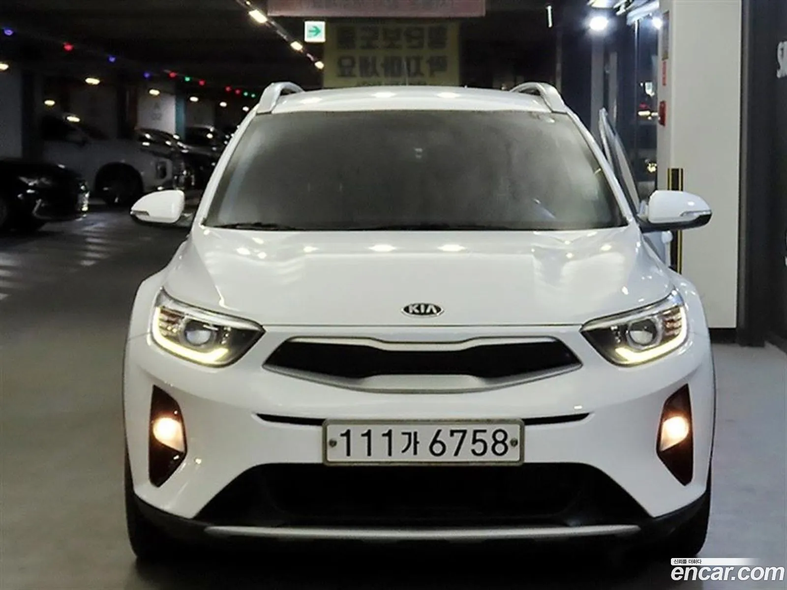 Kia Stonic Stonic Diesel 16 2018 - фотография 11744409