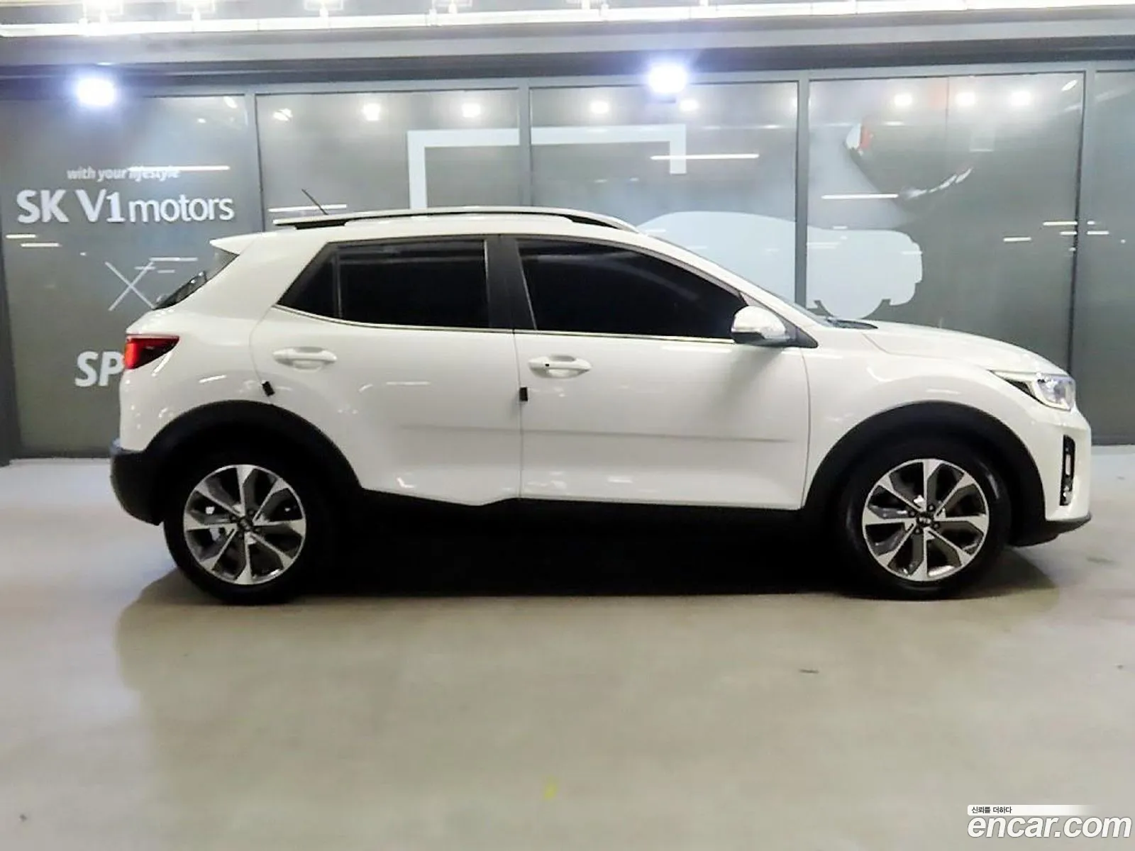 Kia Stonic Stonic Diesel 16 2018 - фотография 11744411