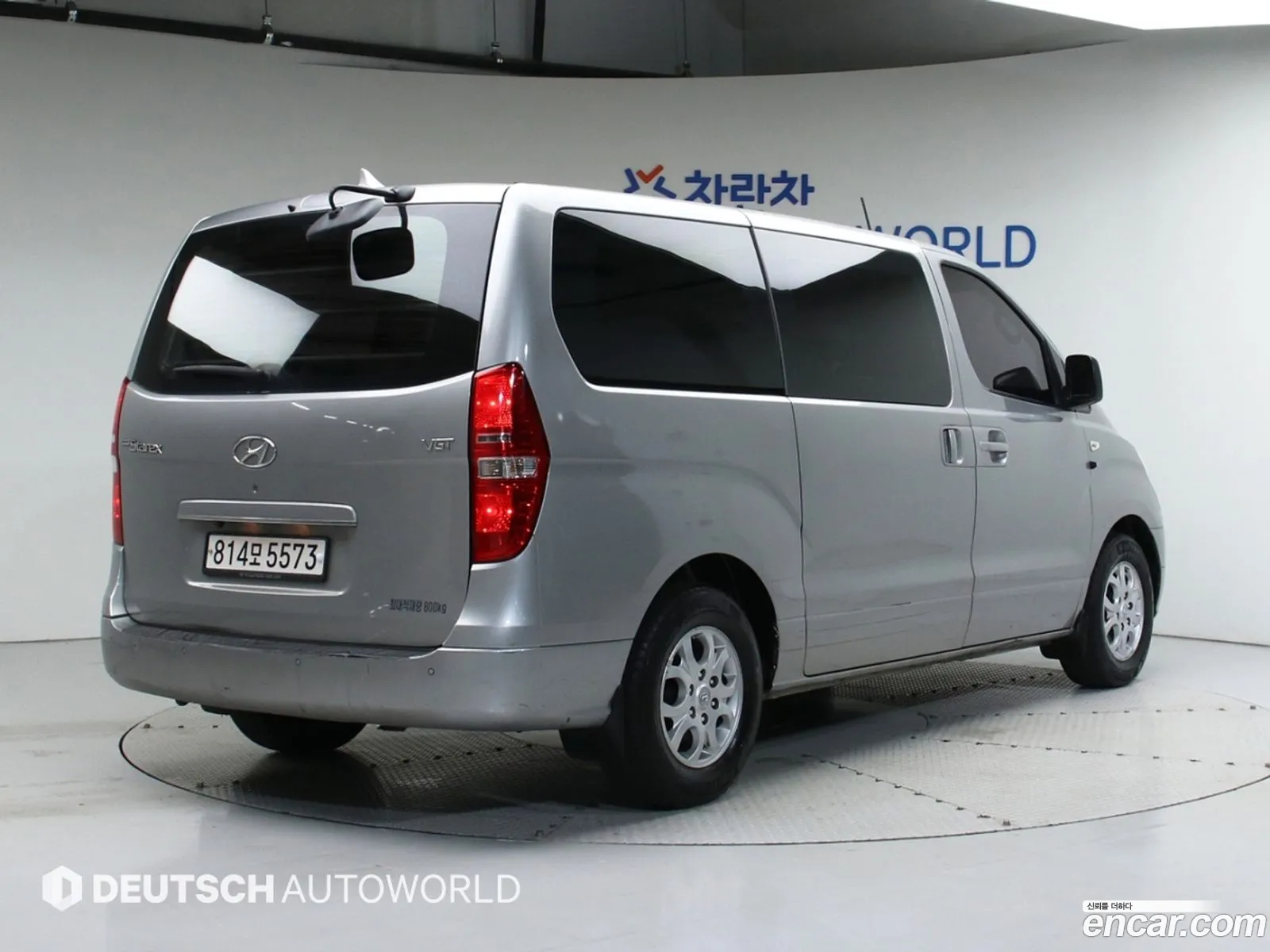 Hyundai Starex 3-Seater Van 2016 - фотография 14848267