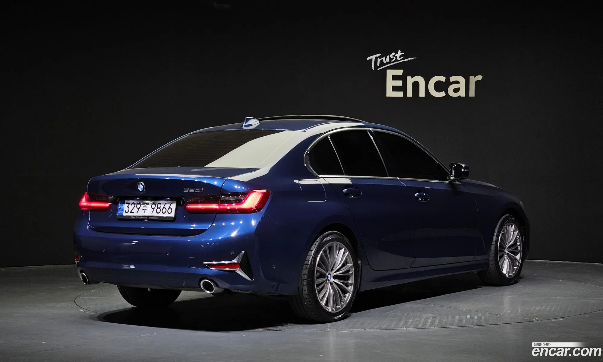 BMW 3Er Vii G2X 320I Luxury 2021 - фотография 15607576