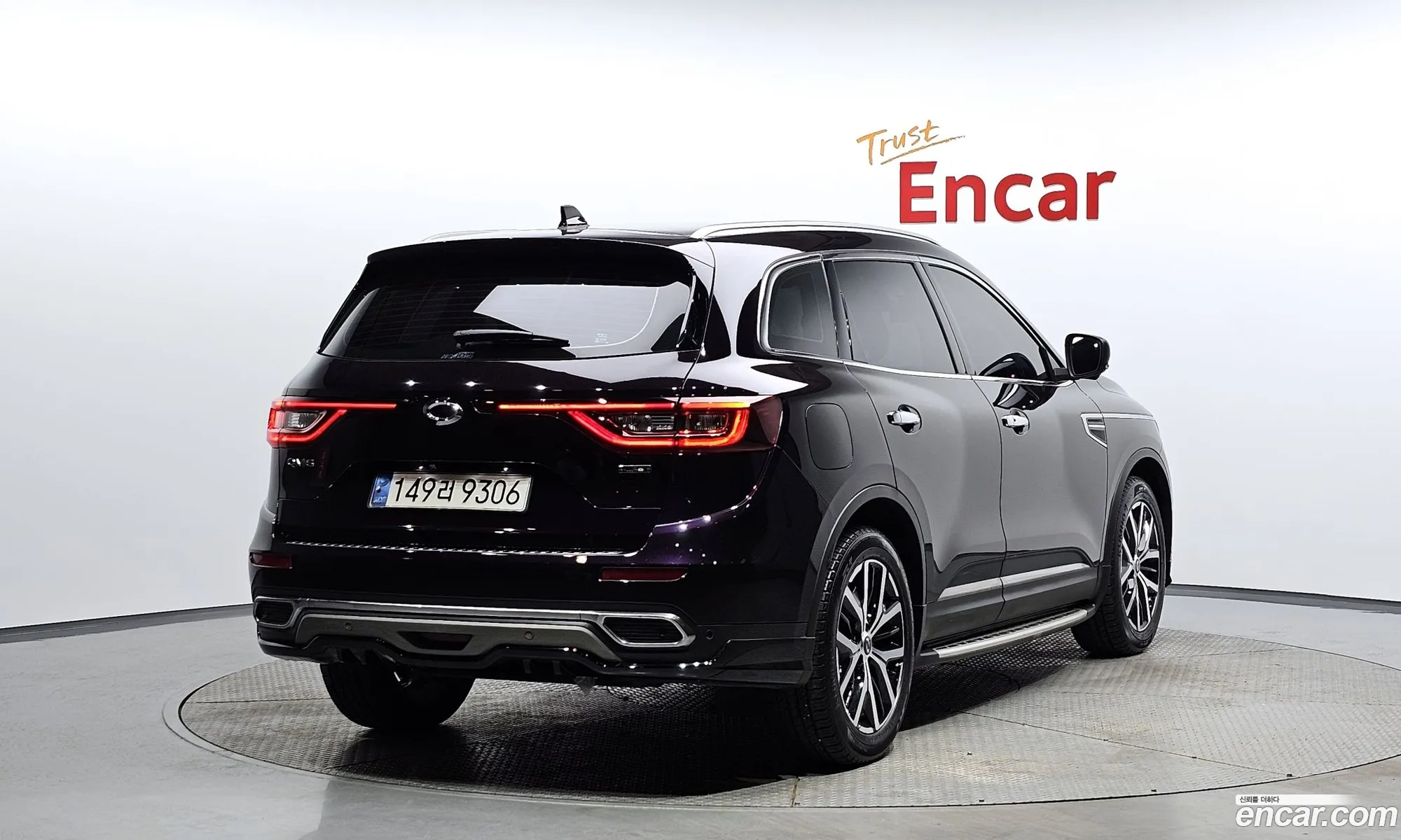 Renault Samsung Qm6 20 Lpe Re Signature 2Wd 2020 - фотография 4670280