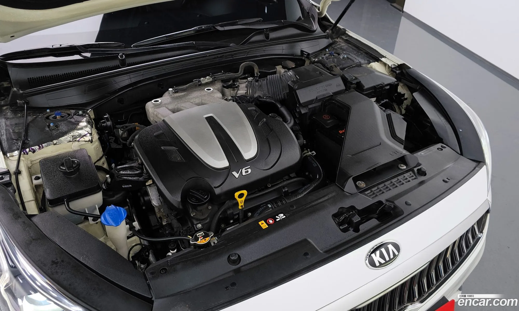 Kia K7 Vg Ii 30 Lpi Prestige Rental Car 2016 - фотография 19849515