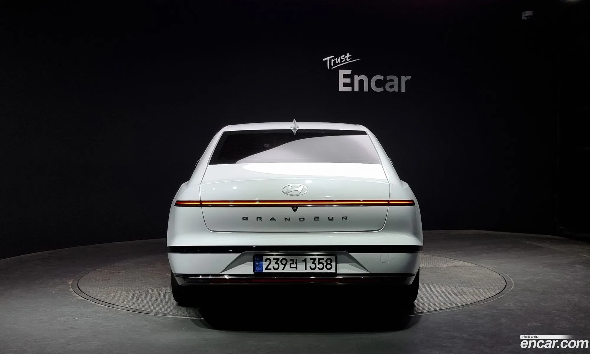 Hyundai Grandeur 25 Gasoline 2Wd 2023 - фотография 17282138