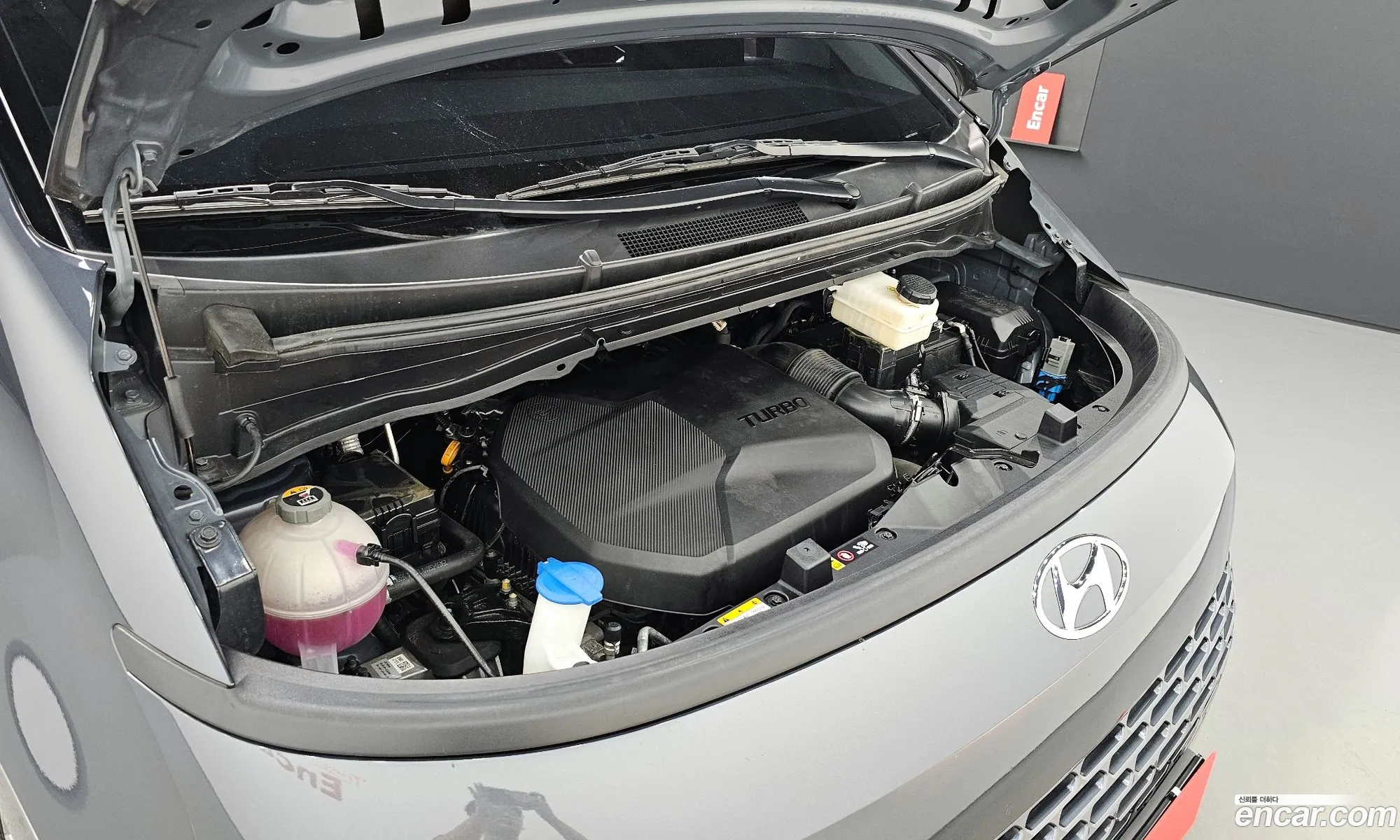Hyundai Staria Staria Tourer 11-Seater 2021 - фотография 12991085
