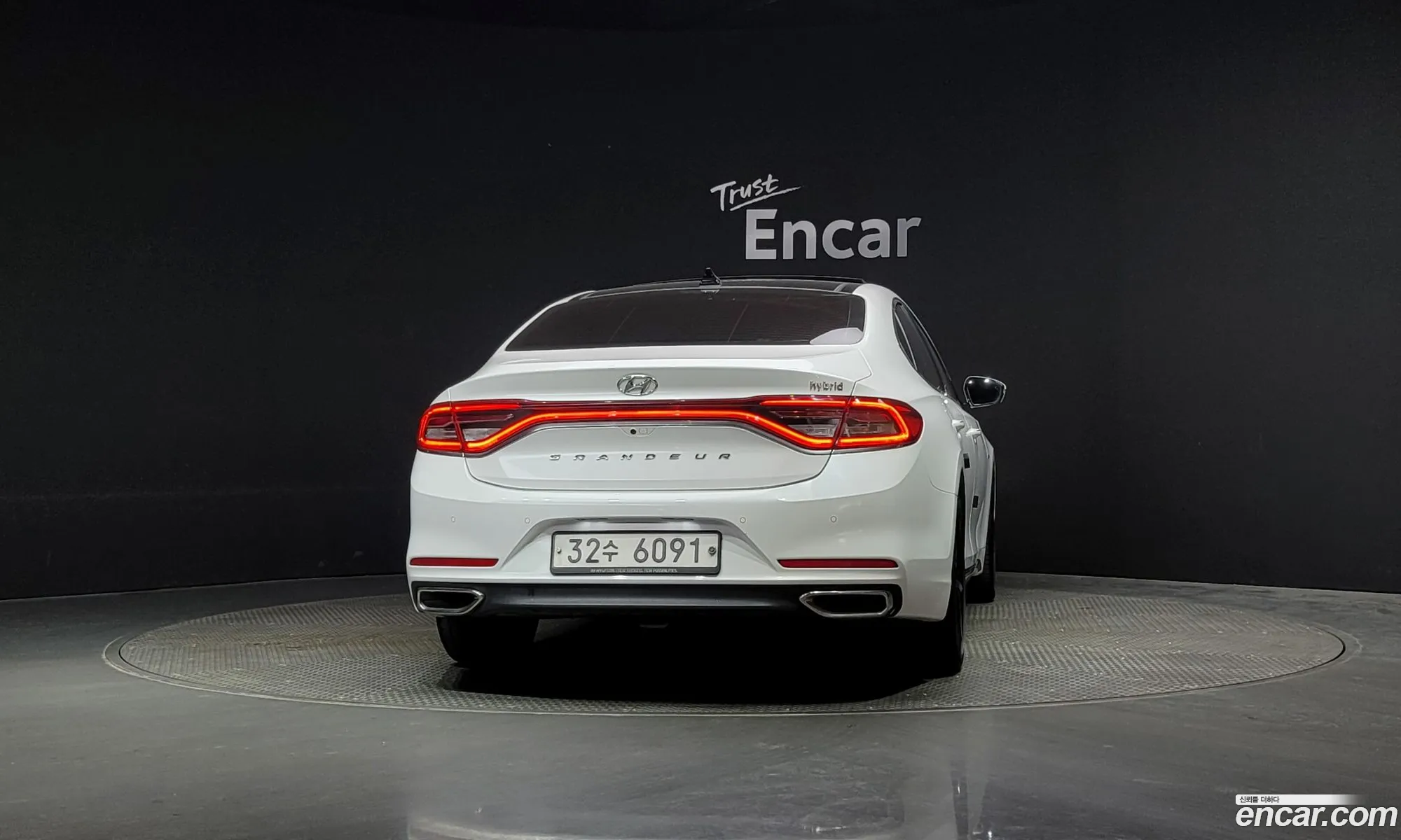 Hyundai Grandeur Ig Hybrid Exclusive - фотография 16277737