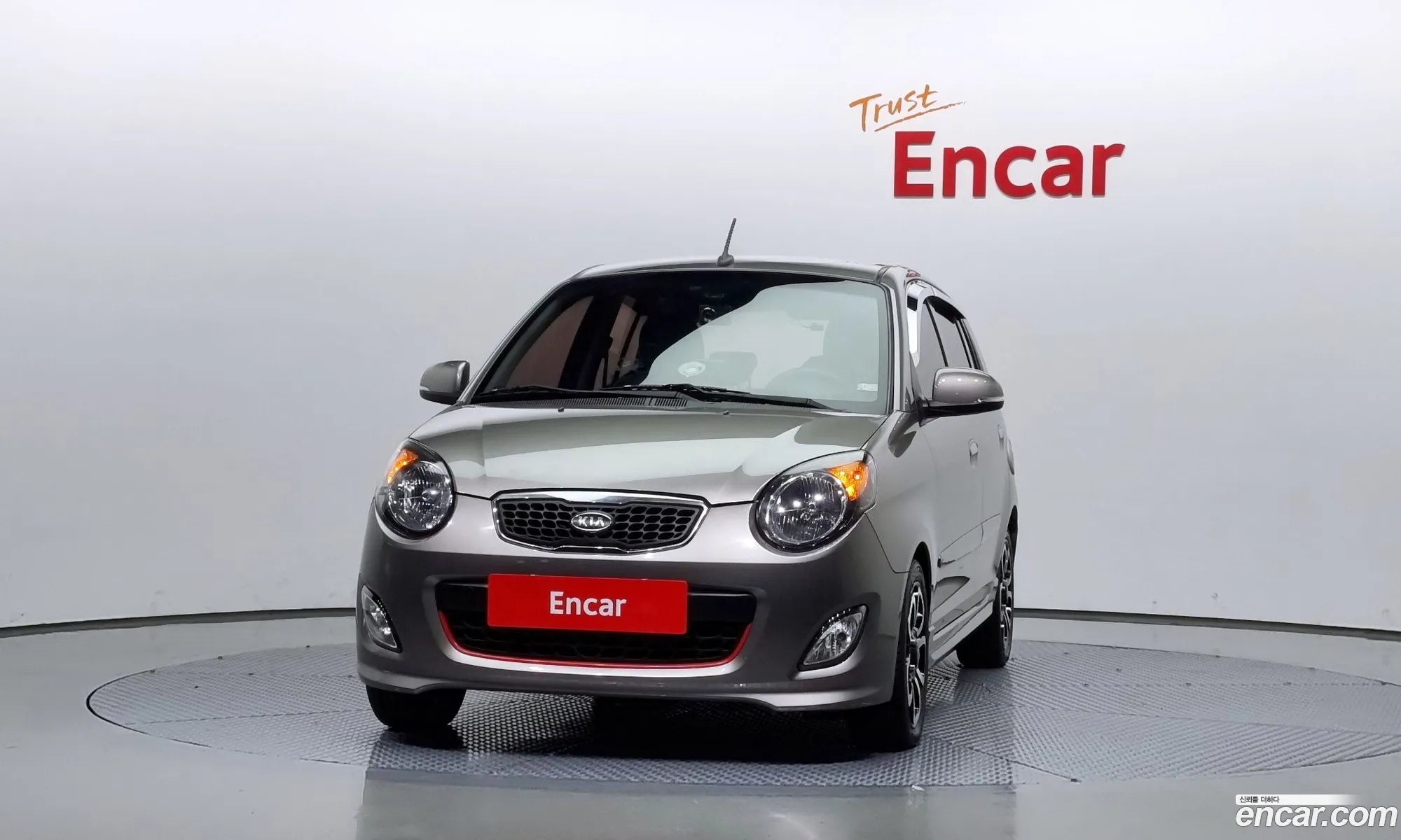 Kia Morning Lx Special 2010 - фотография 11498993
