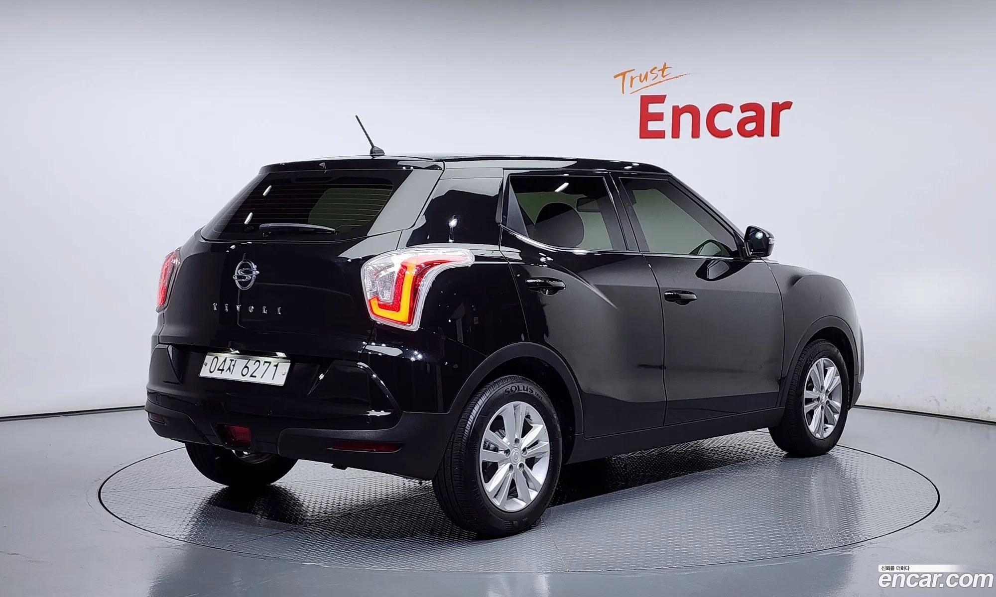Ssangyong Tivoli Tivoli Vx 2Wd 2018 - фотография 14793142