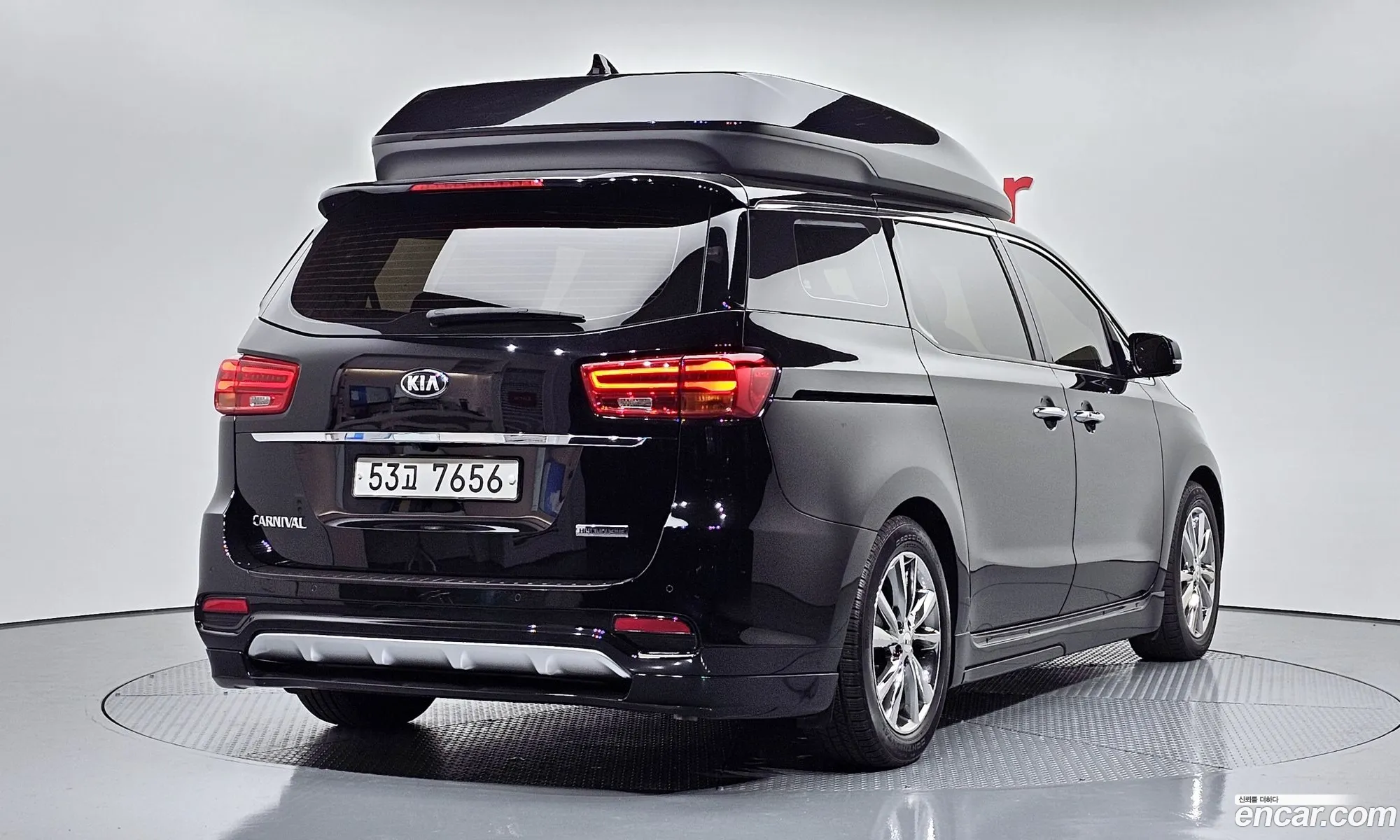 Kia Carnival Iii 9-Seater High Limousine 2019 - фотография 11273908