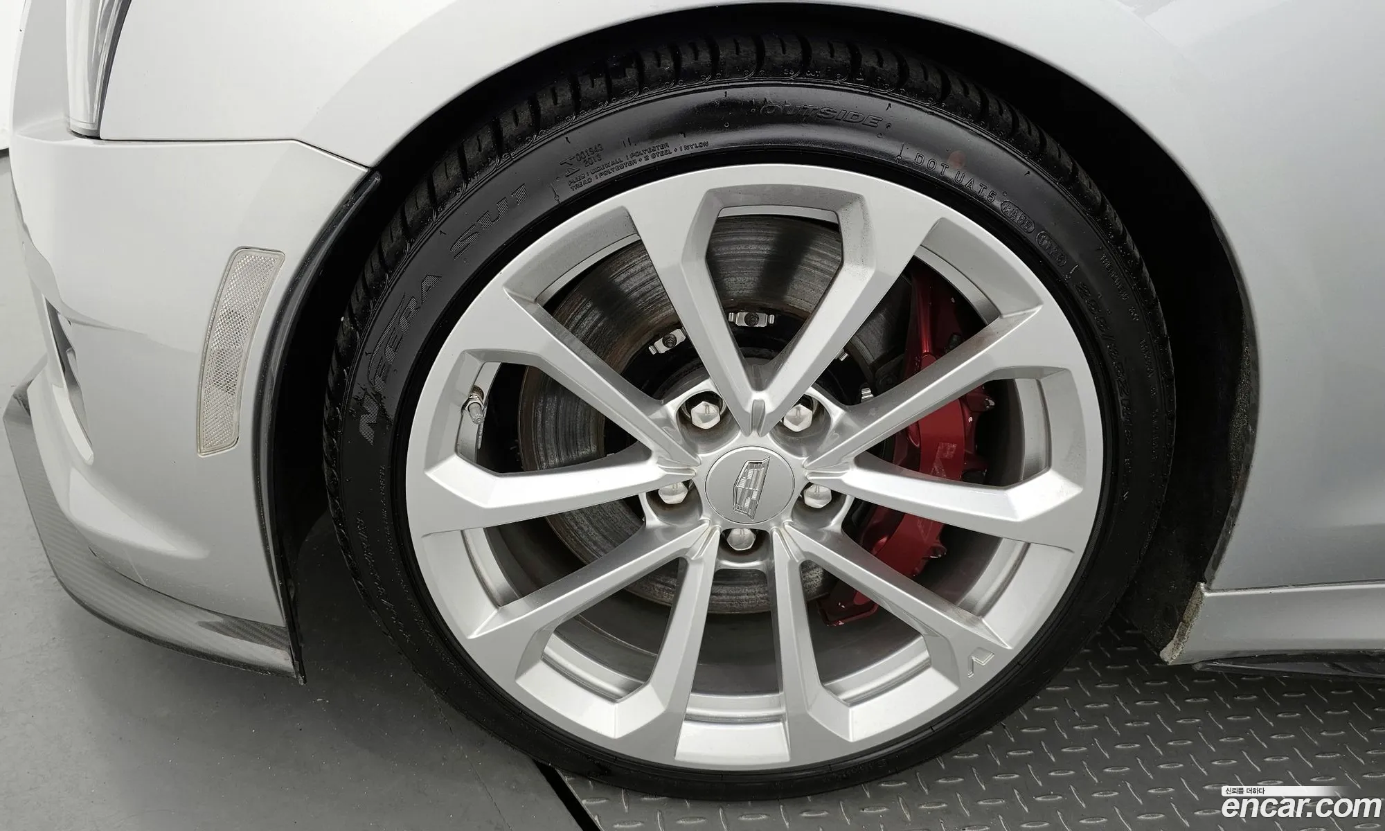 Cadillac Ats-V Ats-V 36 Carbon Package 2016 - фотография 3741393