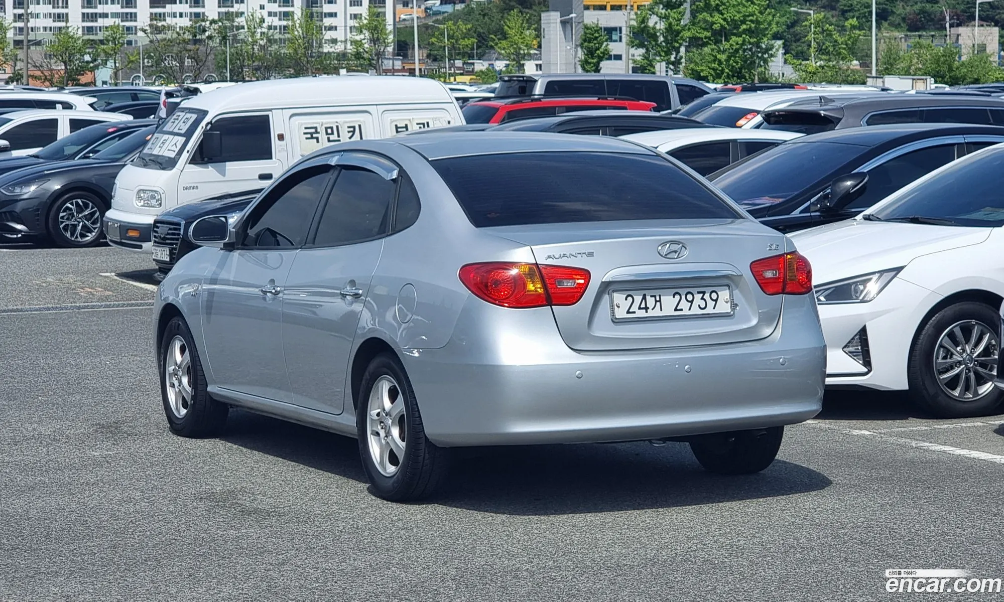 Hyundai Avante Hd 16 Vvt S16 Luxury - фотография 19163959