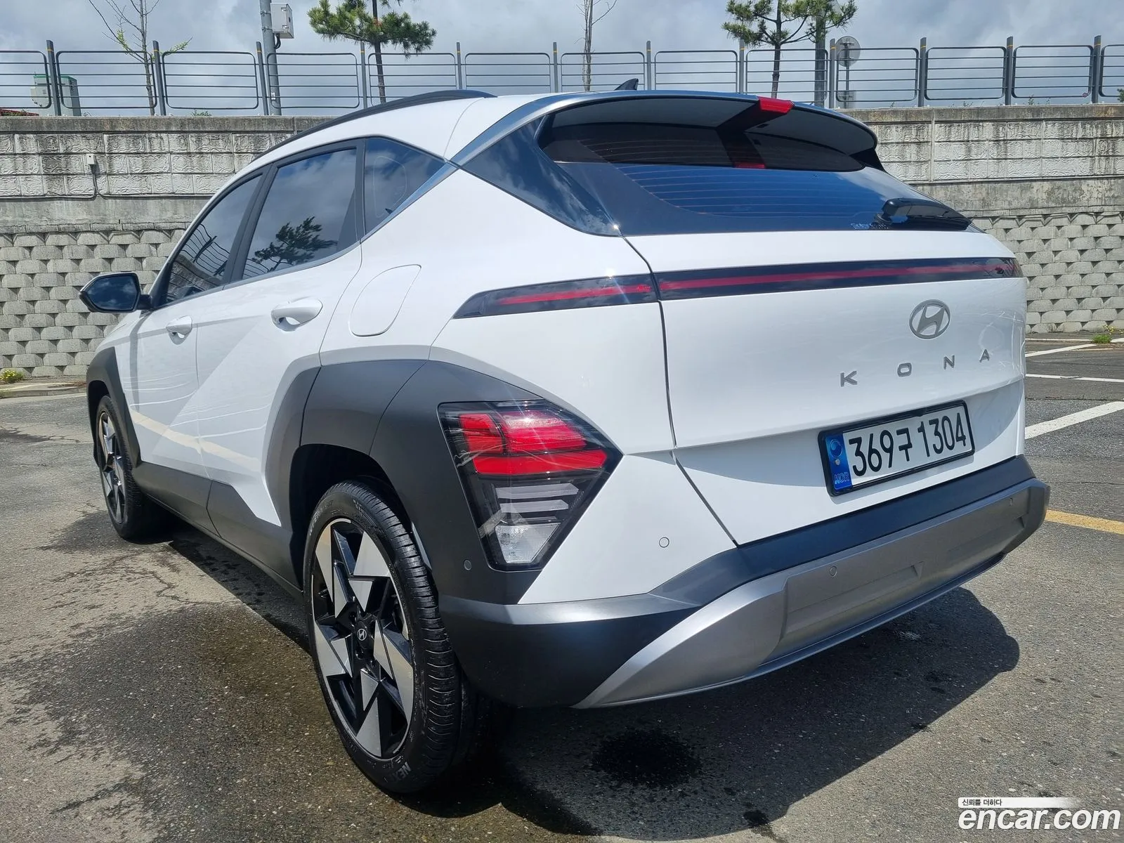 Hyundai Kona Gasoline 16 Turbo 2Wd 2023 - фотография 19914967