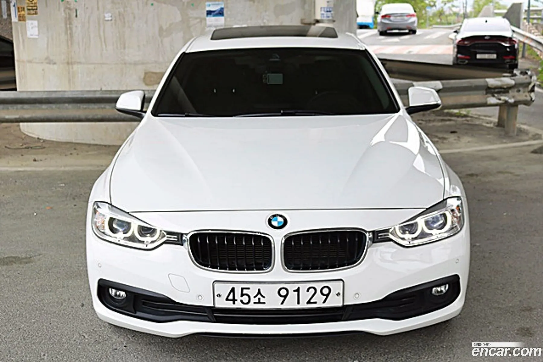 BMW 3Er Vi F3X 320I 2014 - фотография 13393889