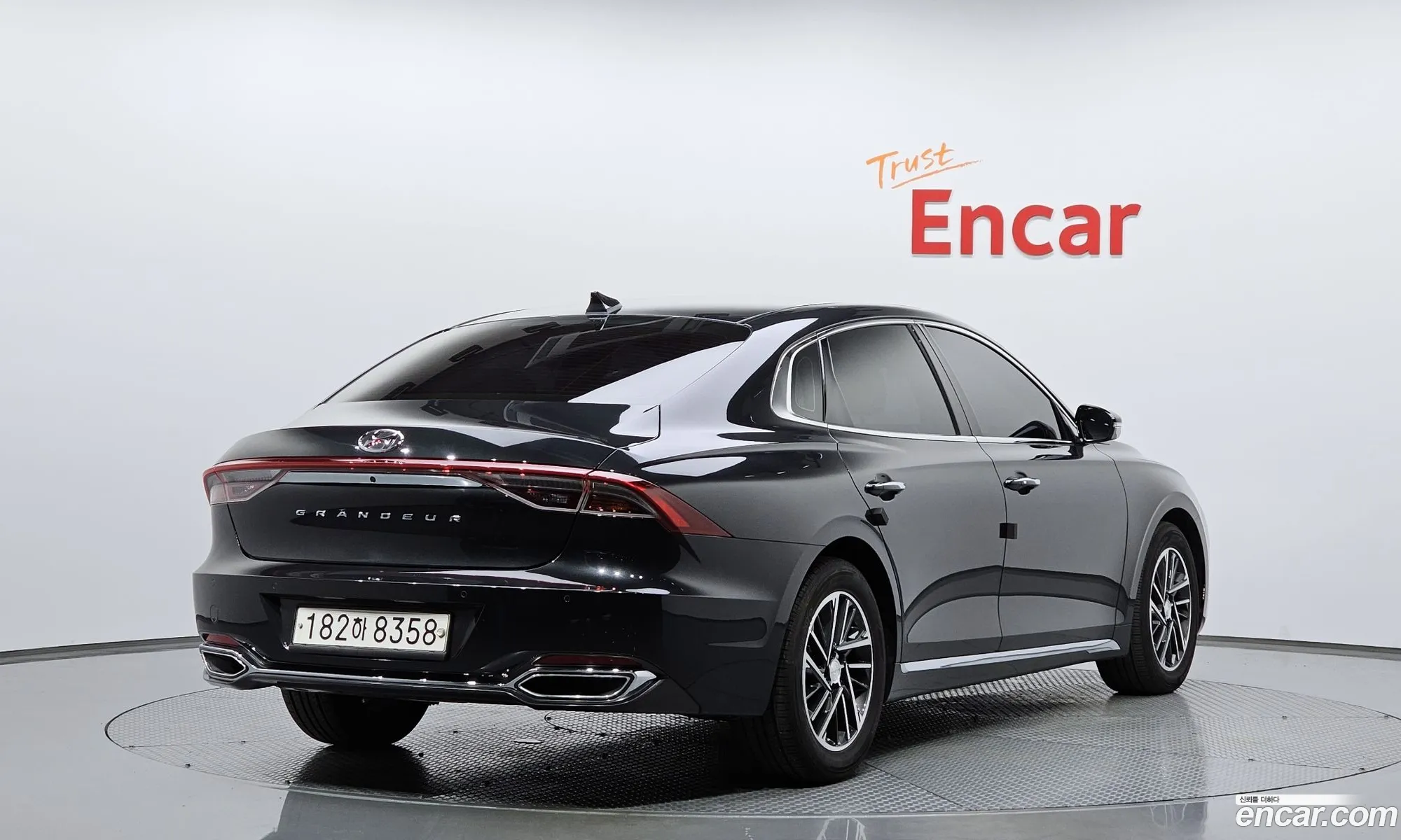 Hyundai Grandeur Vi 25 2020 - фотография 13471928