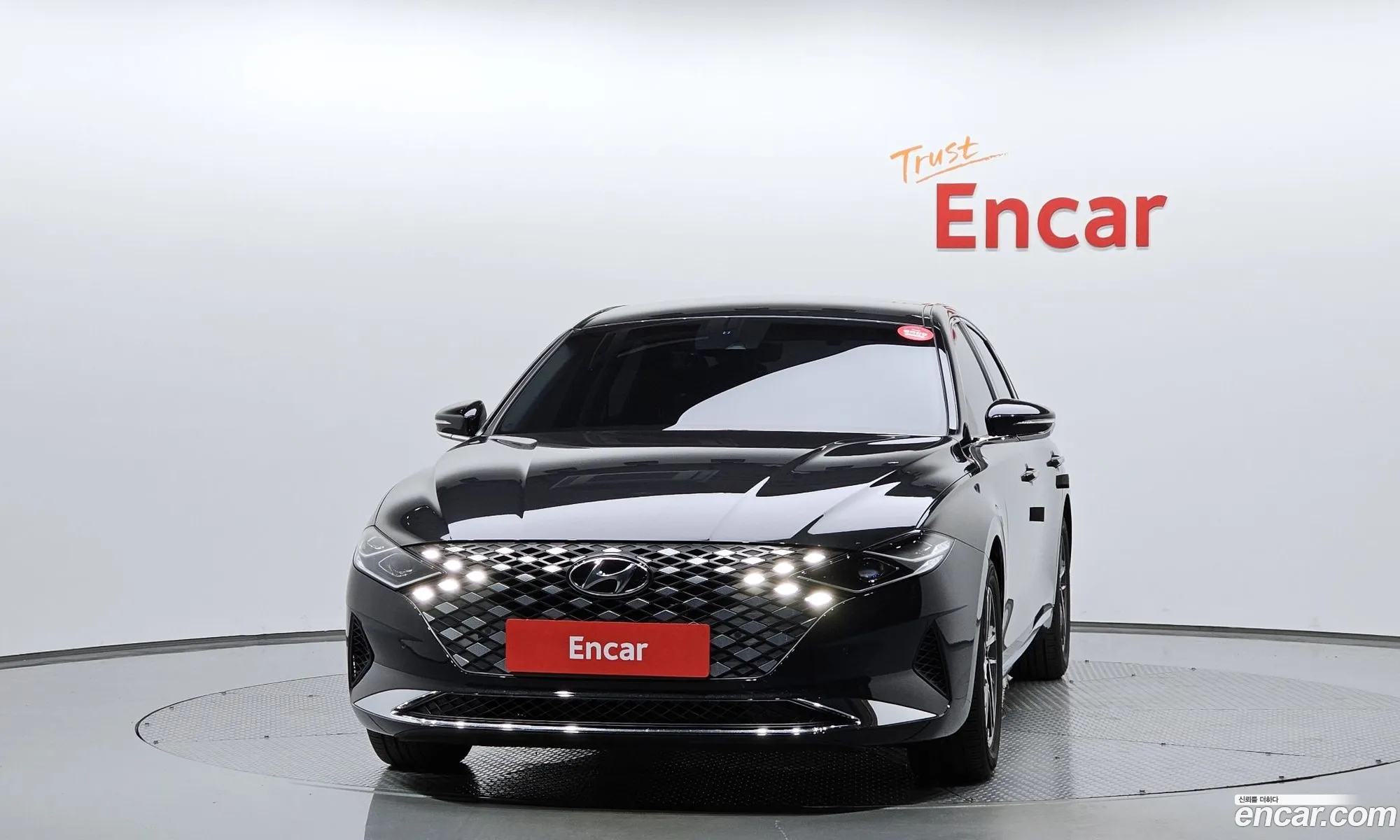 Hyundai Grandeur Vi 25 2020 - фотография 13471929