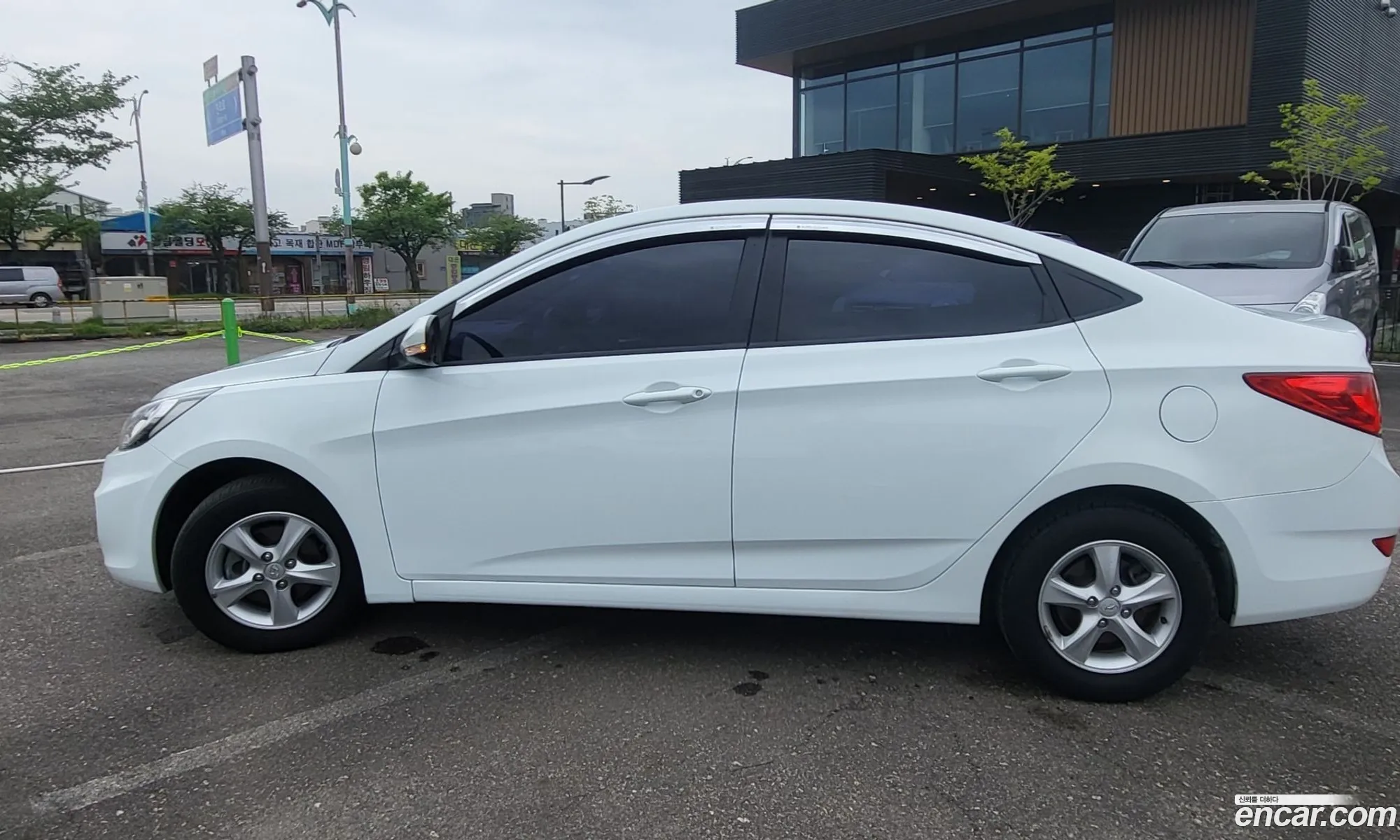 Hyundai Accent Iv 14 Vvt Modern 2013 - фотография 19204293