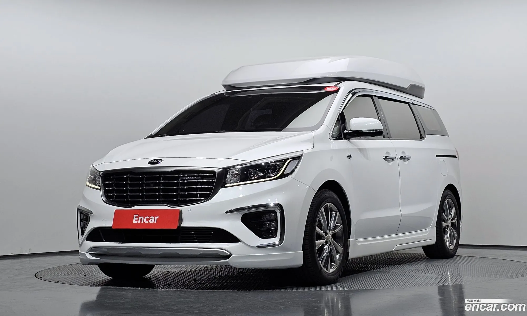 Kia Carnival Iii Gasoline 9-Seater High Limousine 2019 - фотография 11801103