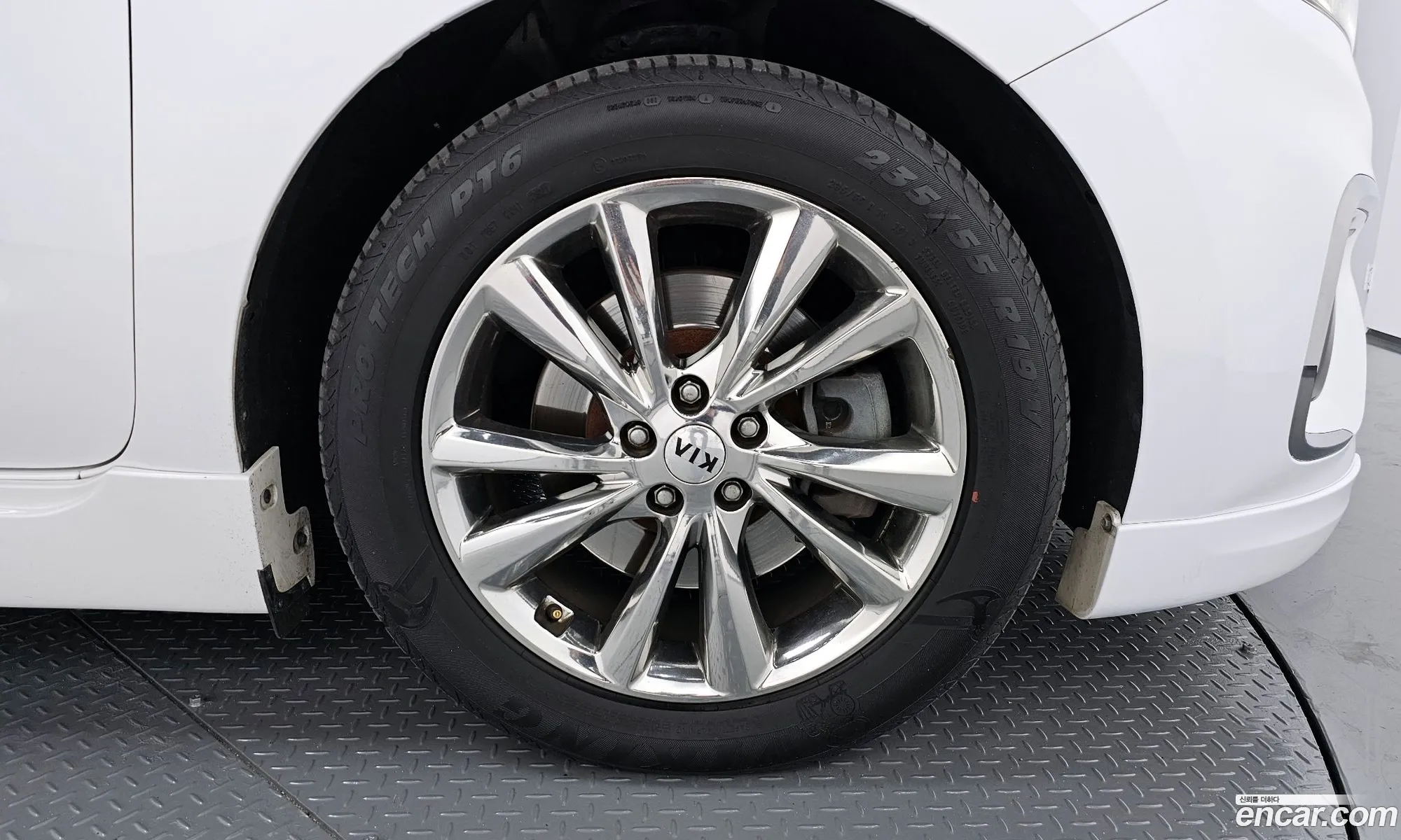 Kia Carnival Iii Gasoline 9-Seater High Limousine 2019 - фотография 11801107