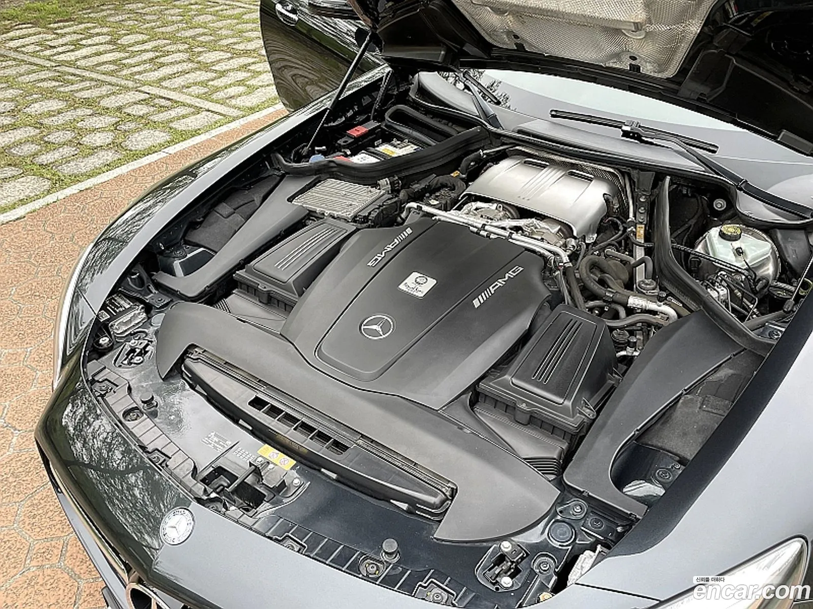 Mercedes-Benz Amg Gt 40 2017 - фотография 13661415