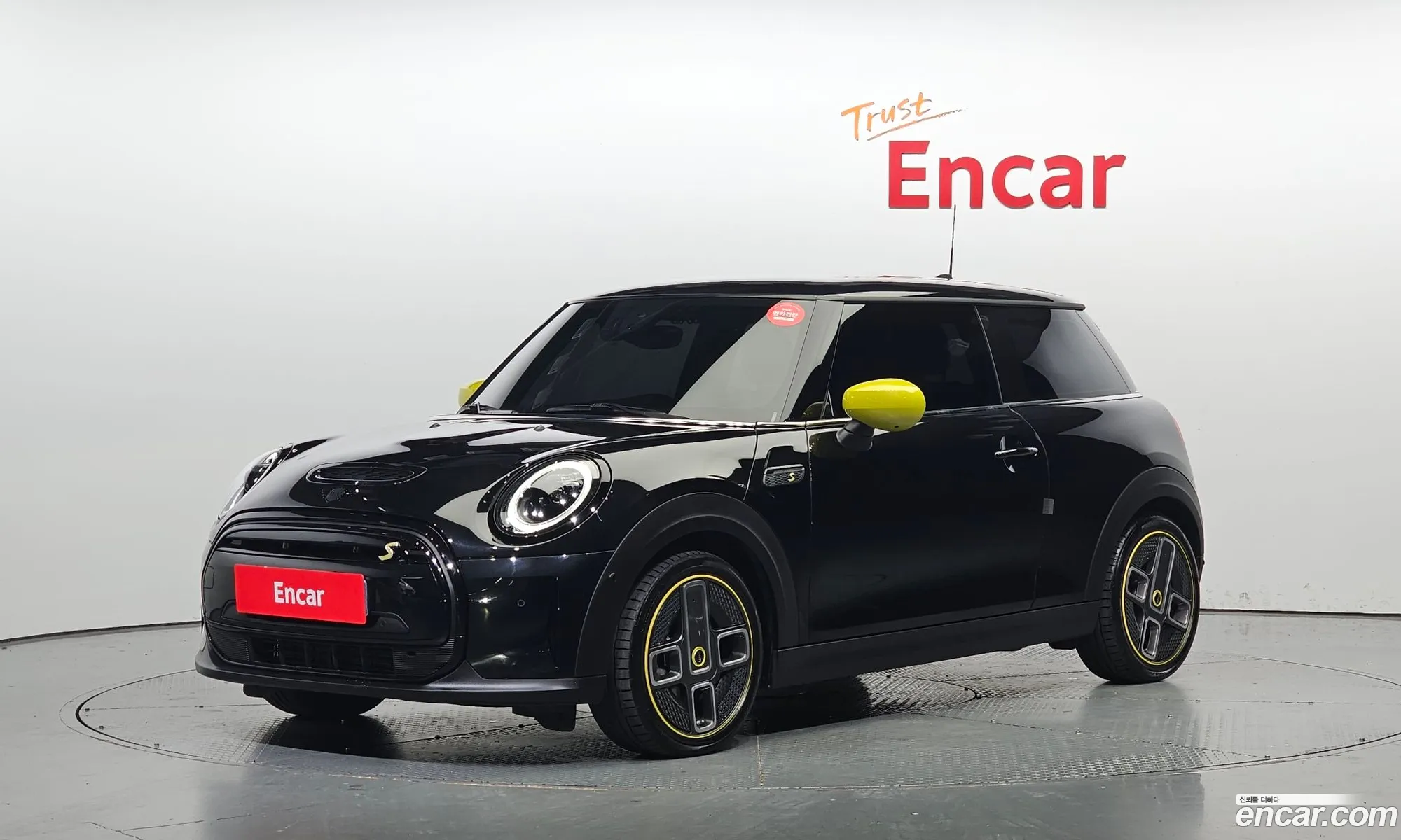 Mini Cooper Se Electric 2023 - фотография 4040590