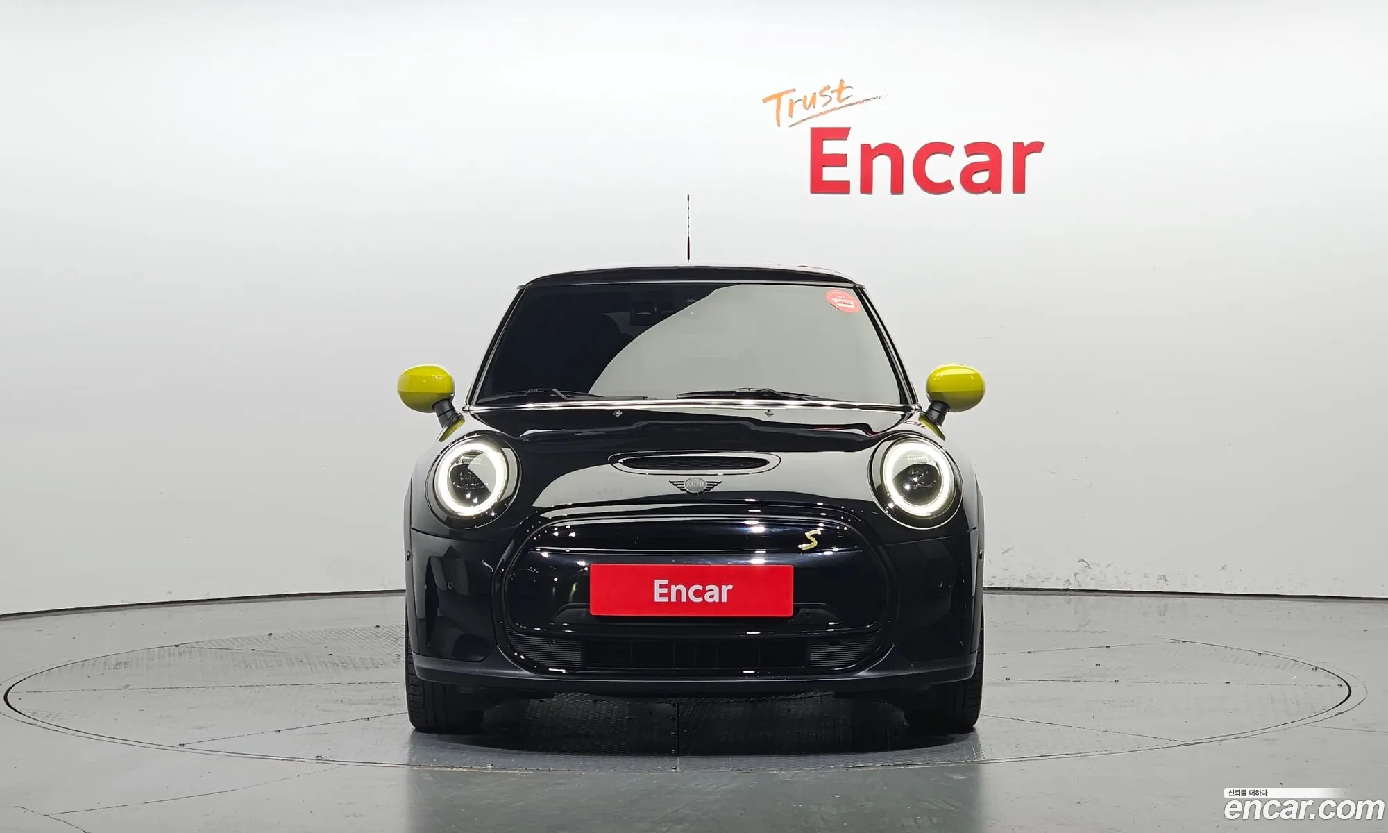 Mini Cooper Se Electric 2023 - фотография 4040592