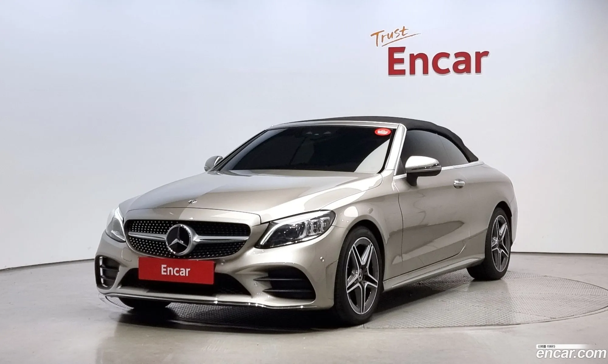 Mercedes-Benz C-Klasse C200 Cabriolet 2021 - фотография 12416103