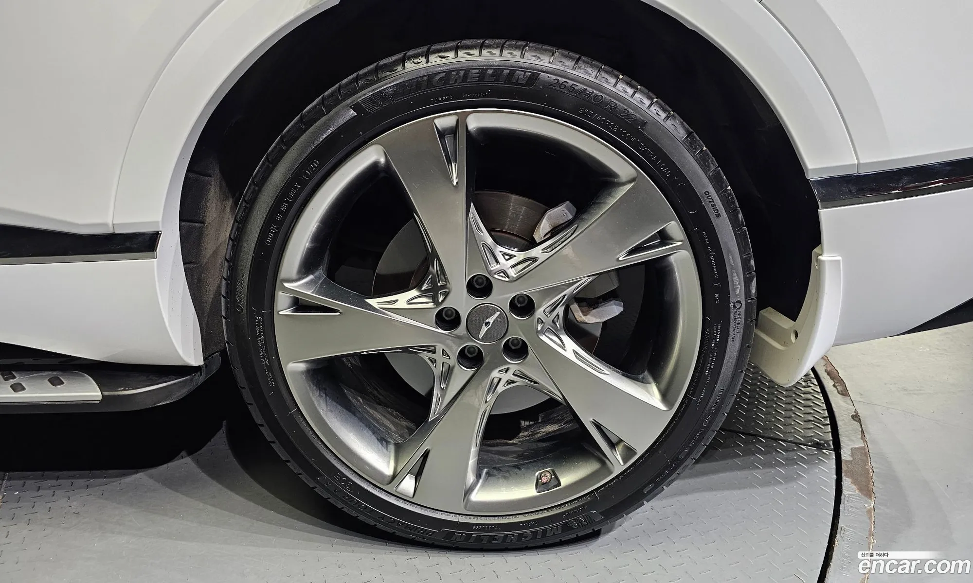 Genesis Gv80 I 25T Gasoline Awd 2022 - фотография 11851056