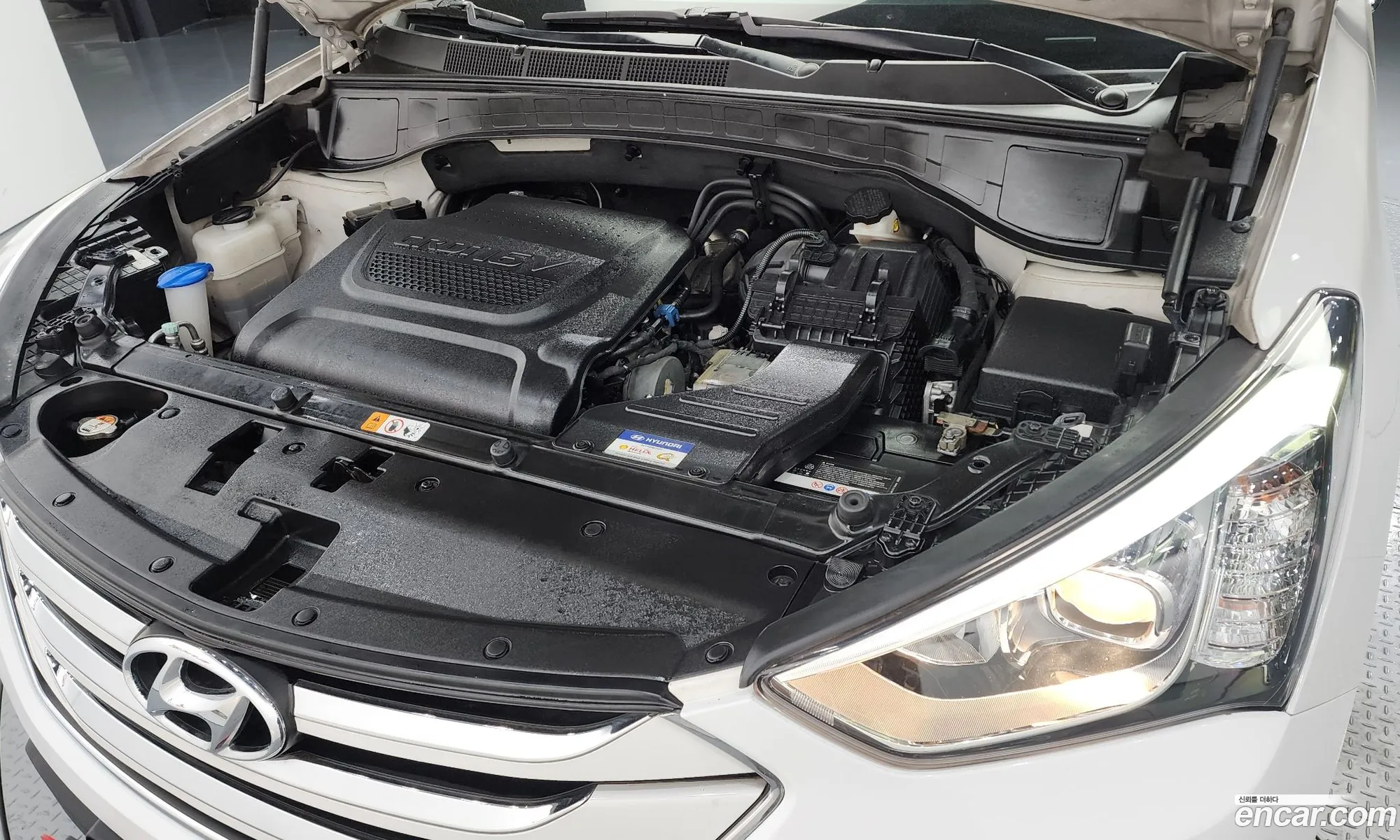 Hyundai Santa Fe Iii Diesel E-Vgt 22 4Wd Premium 2013 - фотография 18381191
