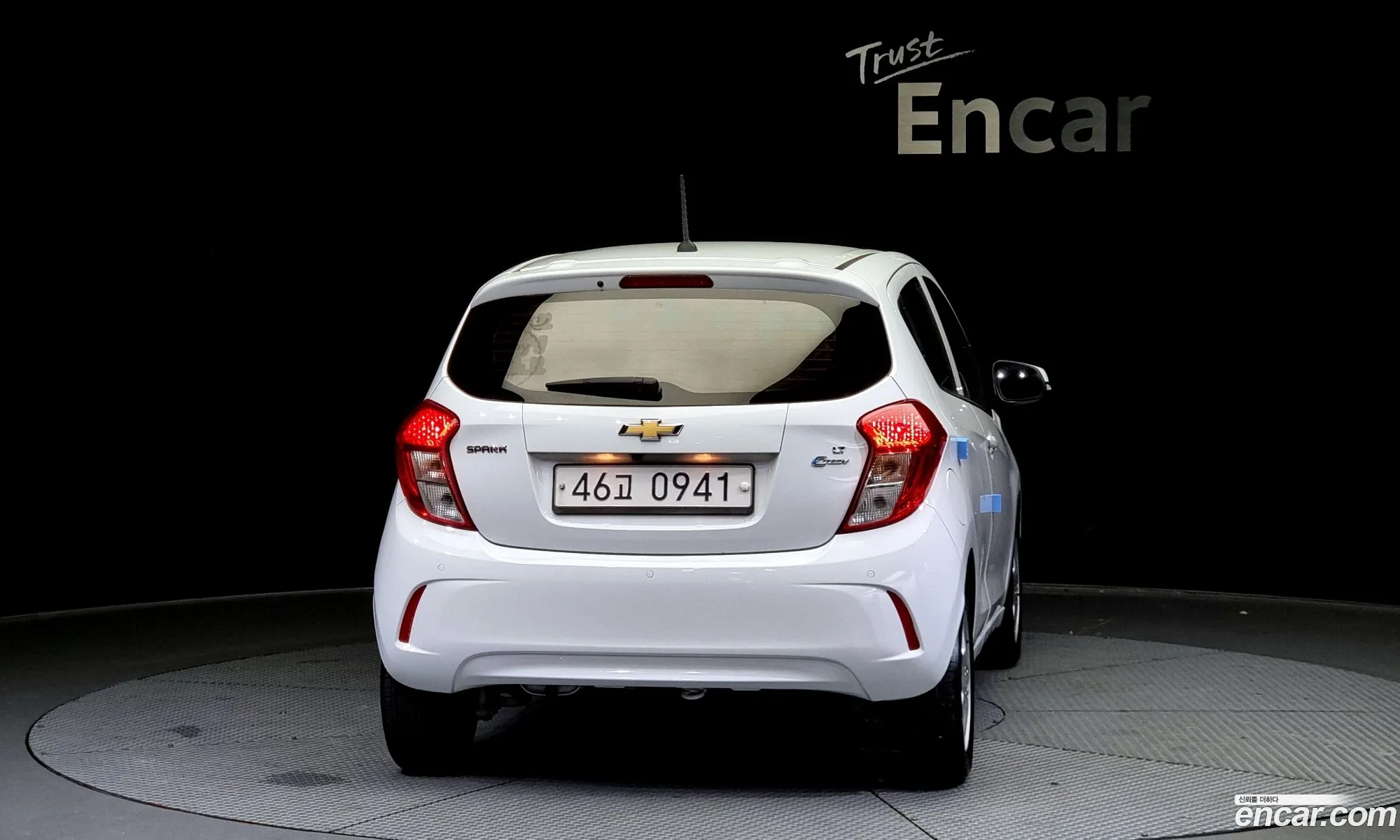 Chevrolet Spark Lt 2016 - фотография 6322010