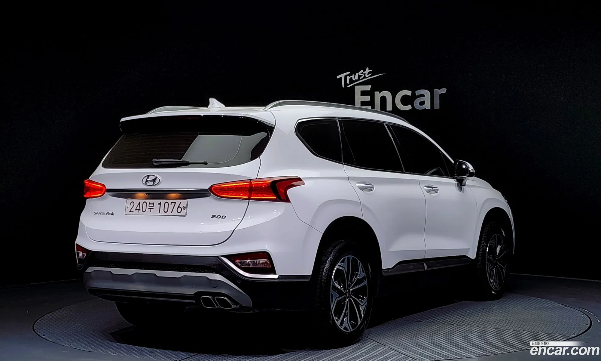 Hyundai Santa Fe Diesel 20 2Wd 2019 - фотография 15710880