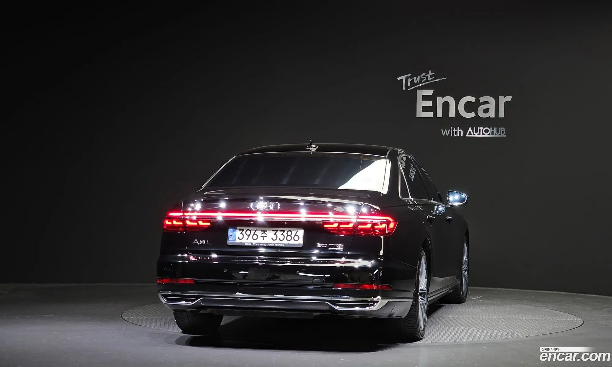 Audi A8 Iv D5 60 Tfsi Quattro Lwb 2021 - фотография 520770