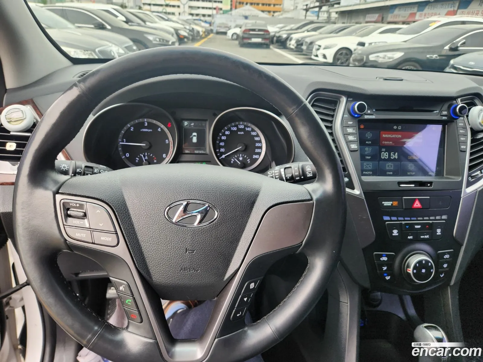 Hyundai Santa Fe Iii Diesel 20 2Wd 2017 - фотография 18060786