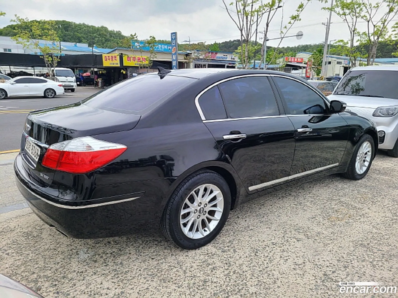 Hyundai Genesis I Bh330 Luxury 2011 - фотография 17915859