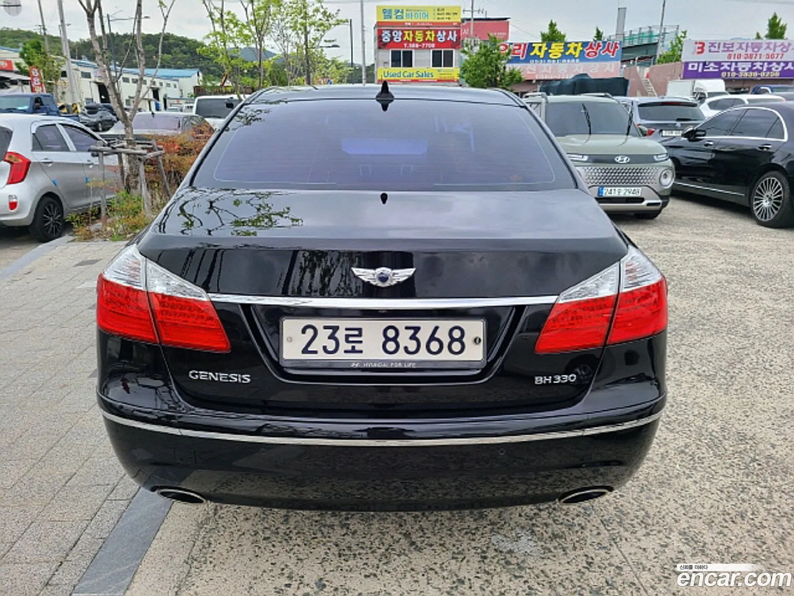 Hyundai Genesis I Bh330 Luxury 2011 - фотография 17915860