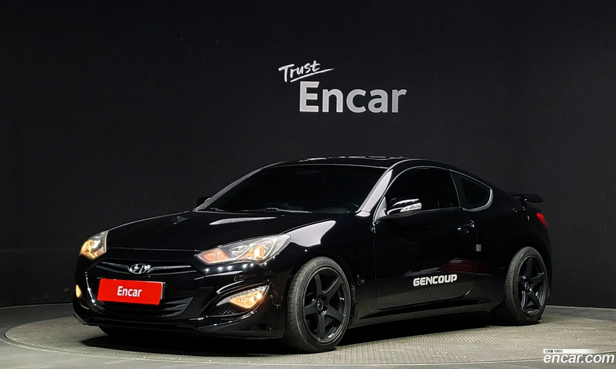 Hyundai Genesis I 200 Turbo D 2012 - фотография 18587482