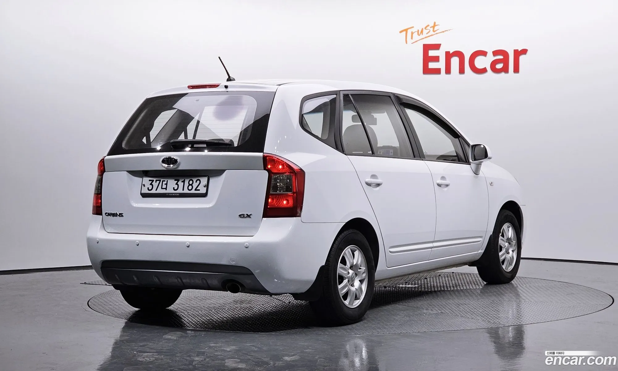Kia Carens Ii Un Lpi 20 Gx 2011 - фотография 11814476