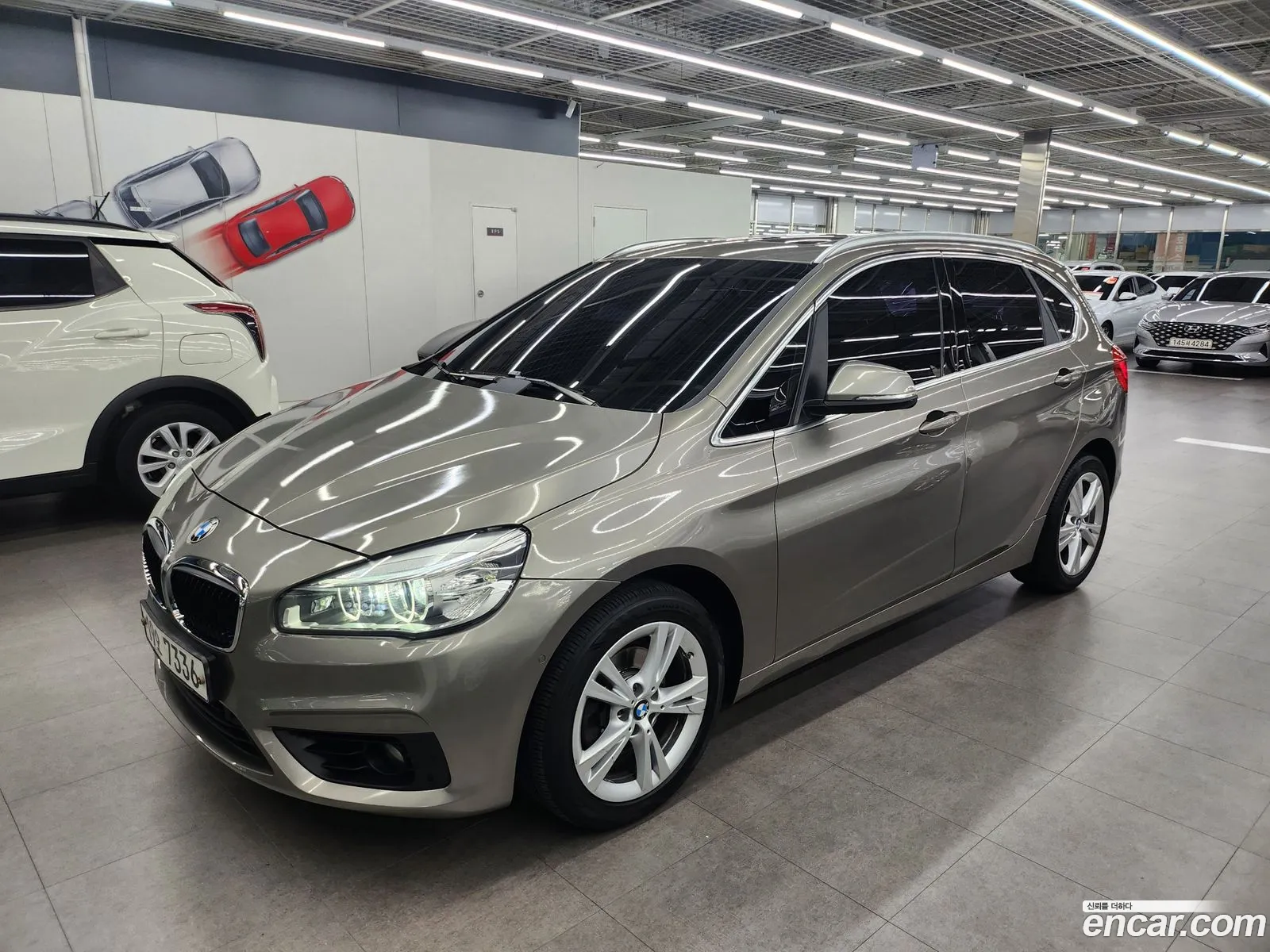 BMW 2Er Luxury 2015 - фотография 966084