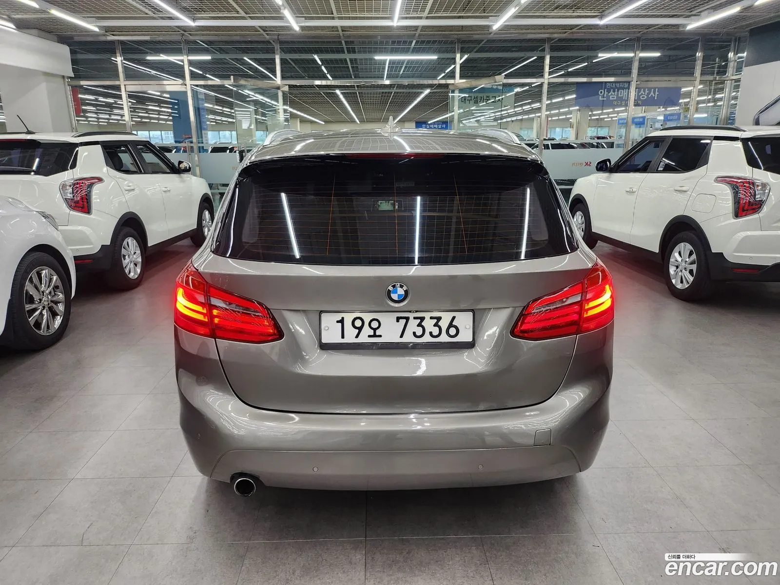 BMW 2Er Luxury 2015 - фотография 966085