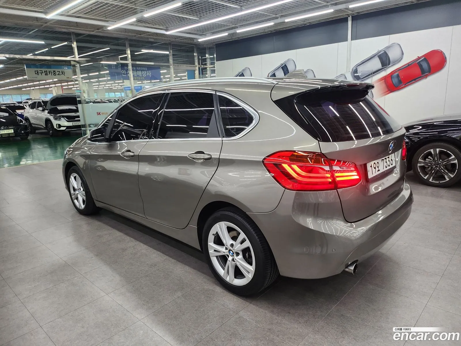 BMW 2Er Luxury 2015 - фотография 966086