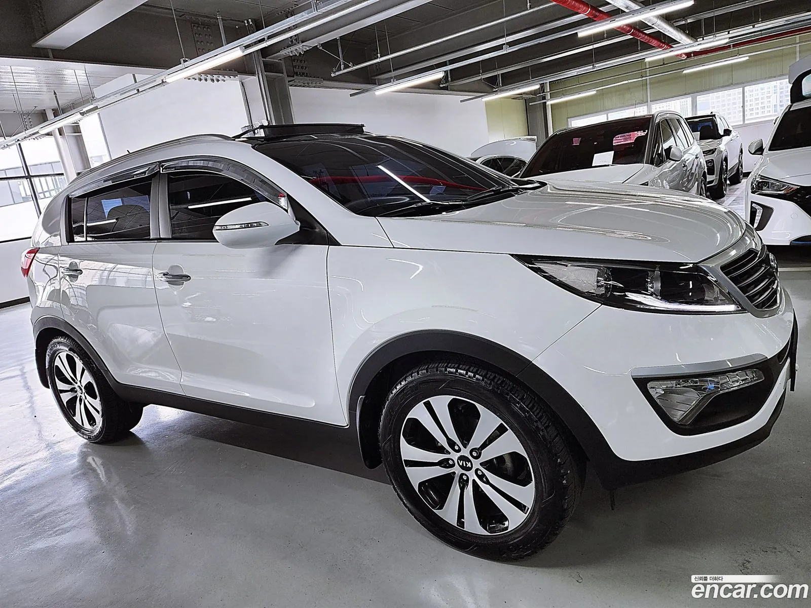 Kia Sportage Iii Gasoline 2Wd Tlx 2011 - фотография 14204544
