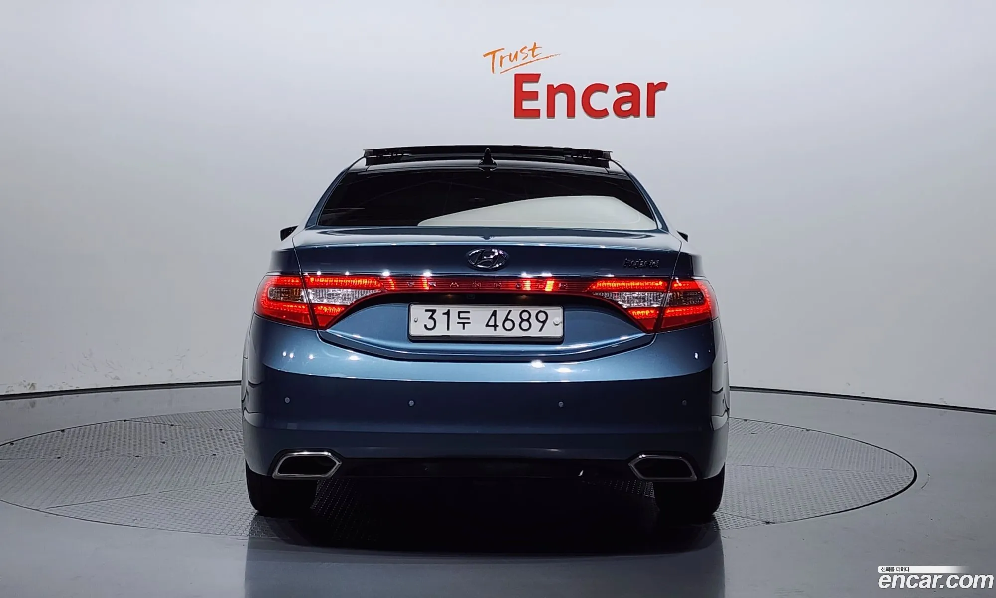 Hyundai Grandeur V Premium 2015 - фотография 15157449