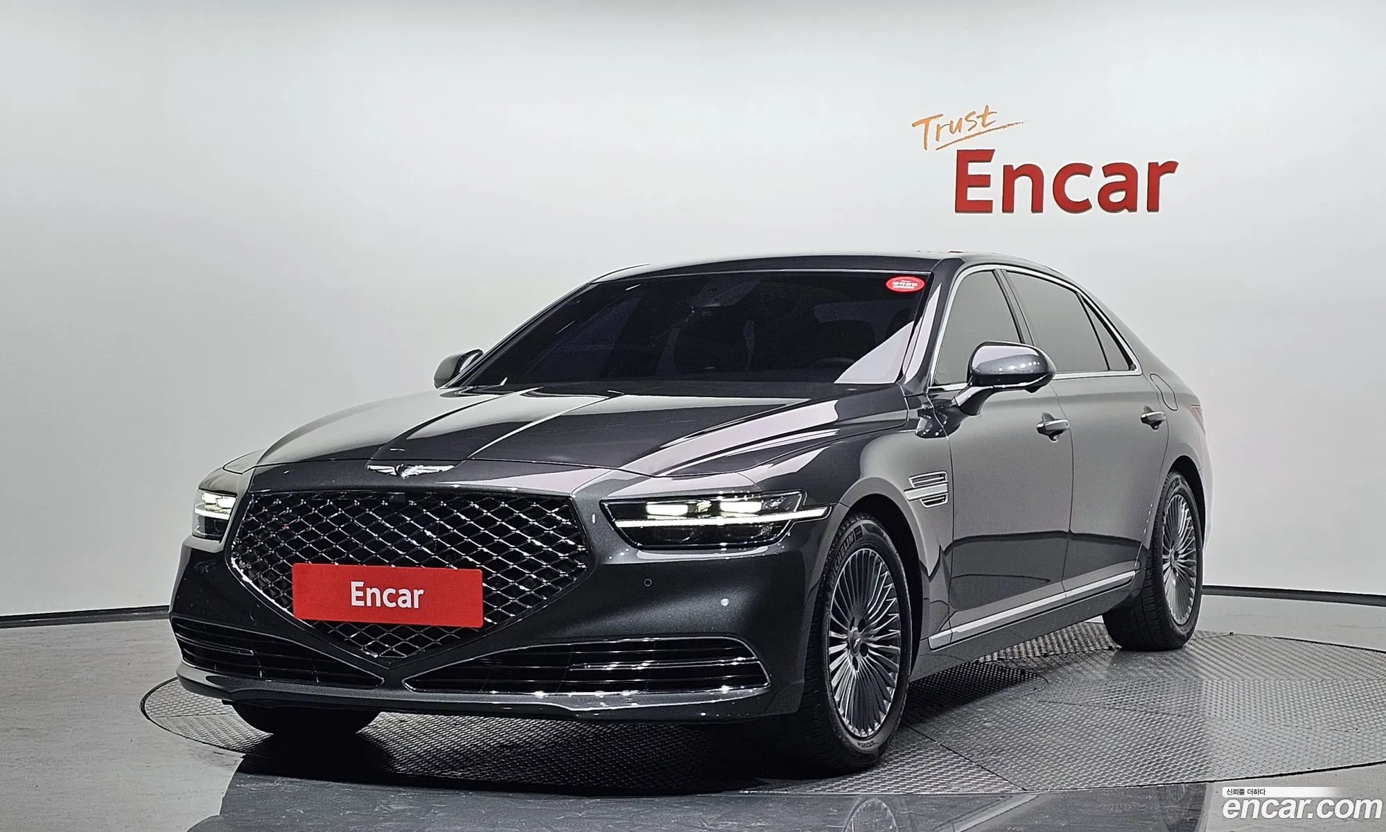 Genesis G90 I 38 2019 - фотография 13538431