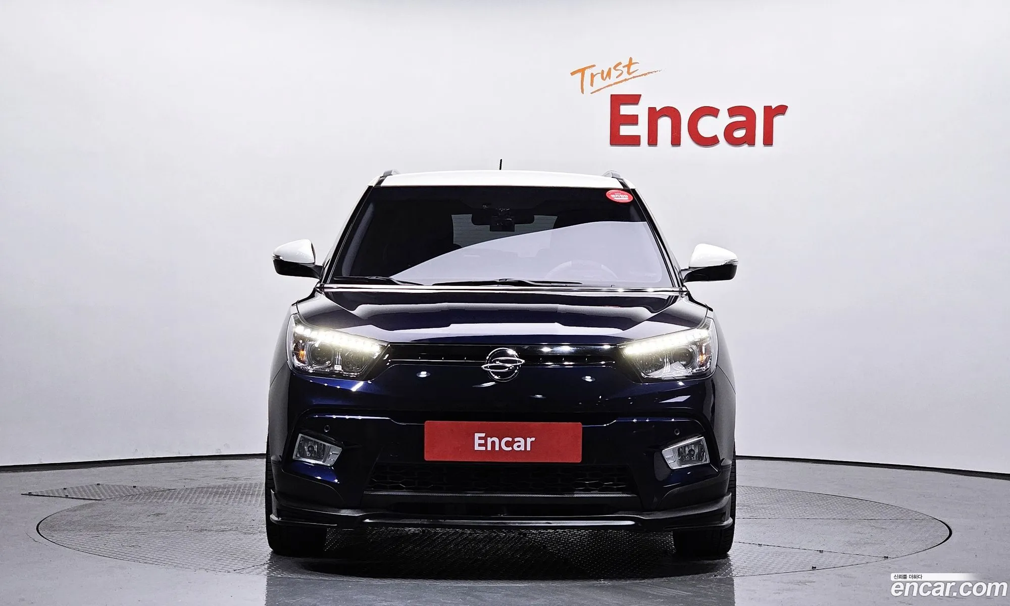 Ssangyong Tivoli Tivoli Lx 2Wd 2015 - фотография 17205204