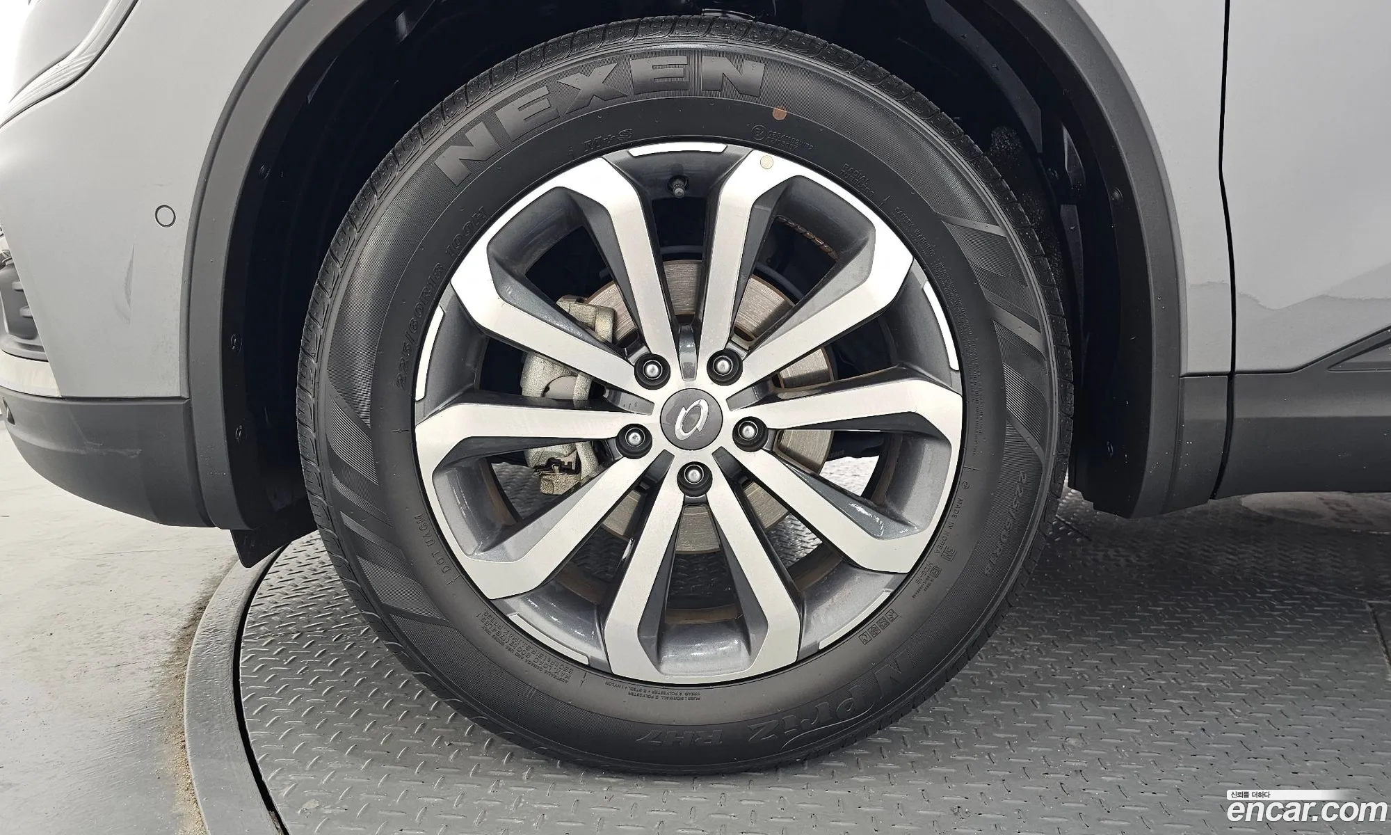 Renault Samsung Qm6 20 Gde Re 2Wd 2020 - фотография 2697895