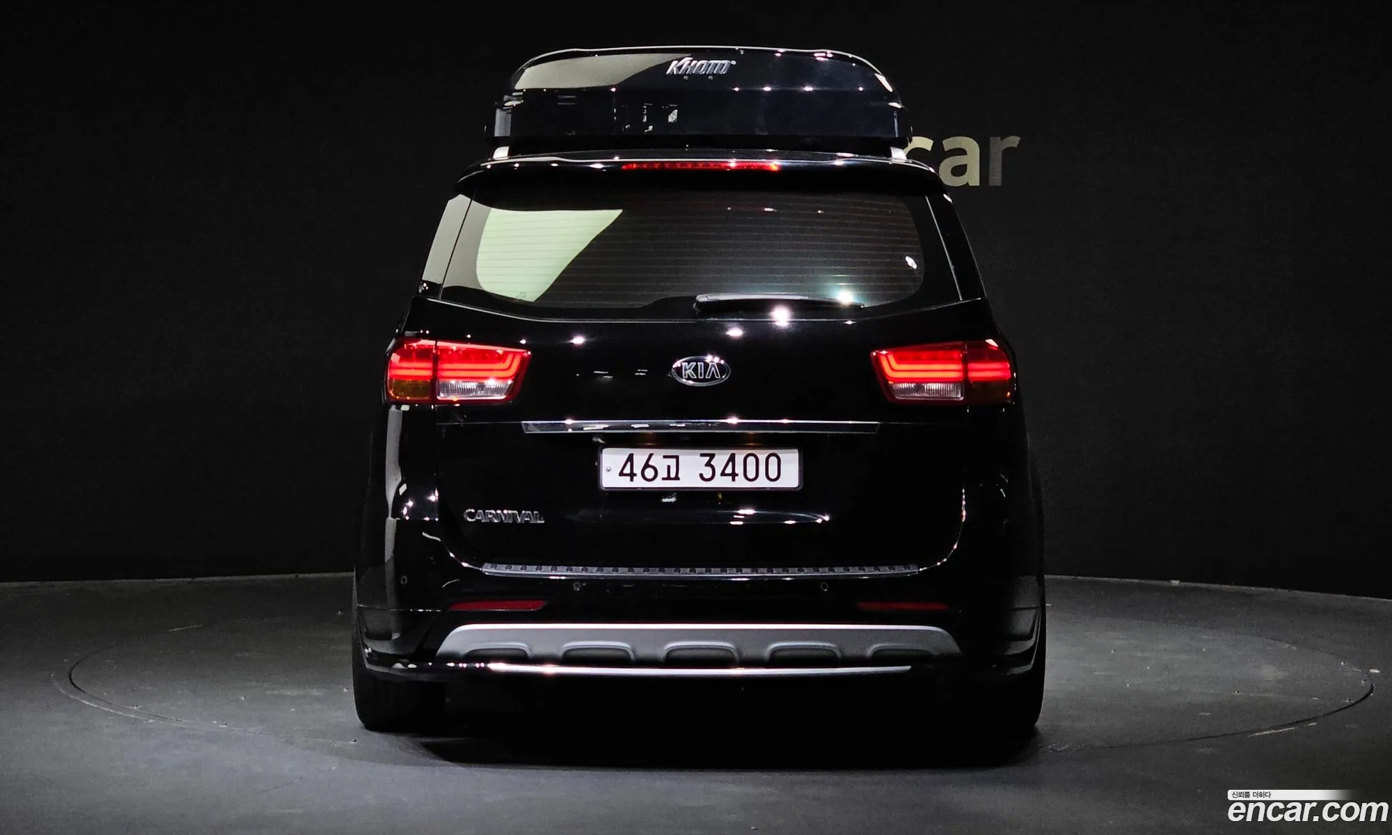 Kia Carnival 9-Seater Noblesse 2016 - фотография 11801142