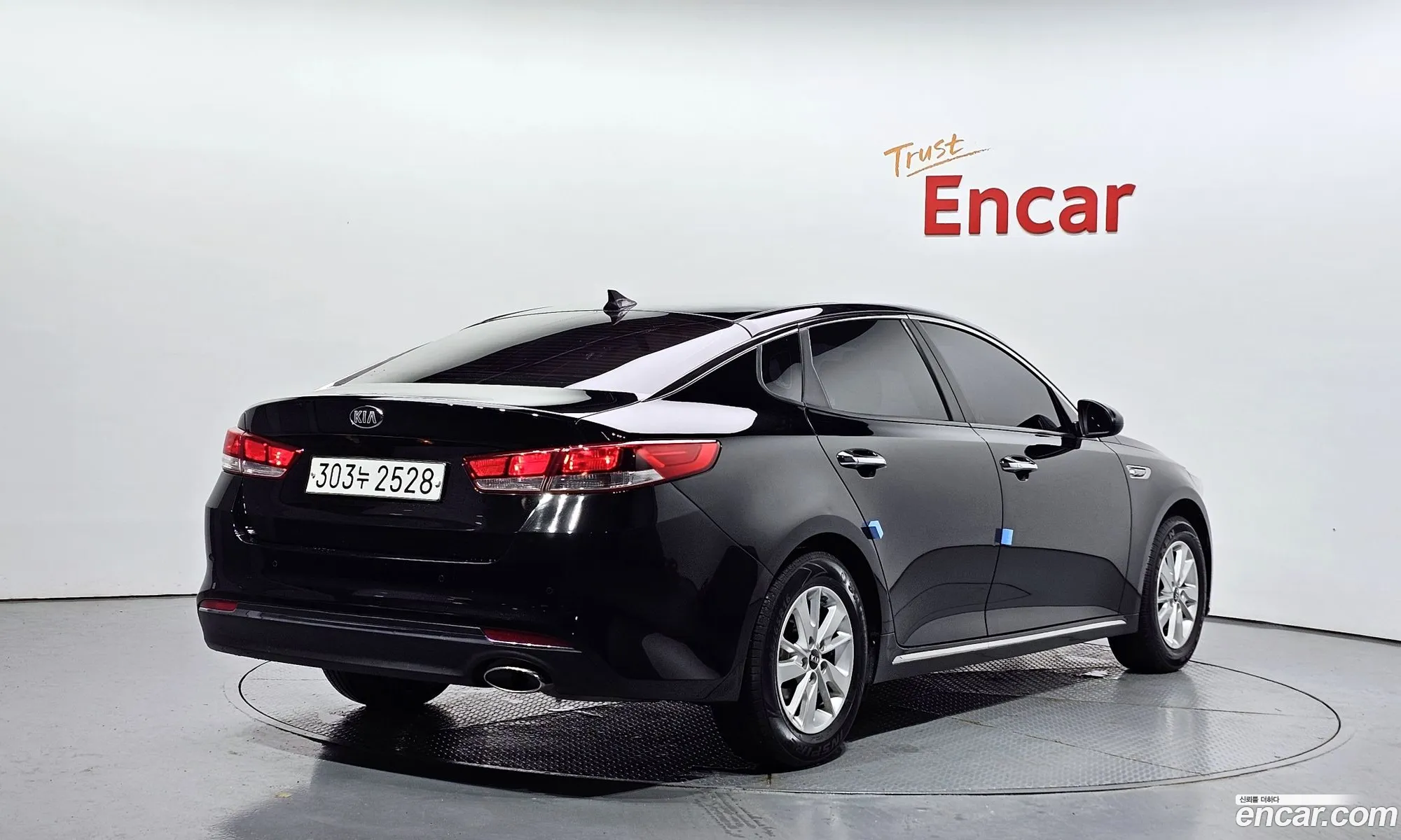 Kia K5 Ii Lpi Mx 2017 - фотография 13477866