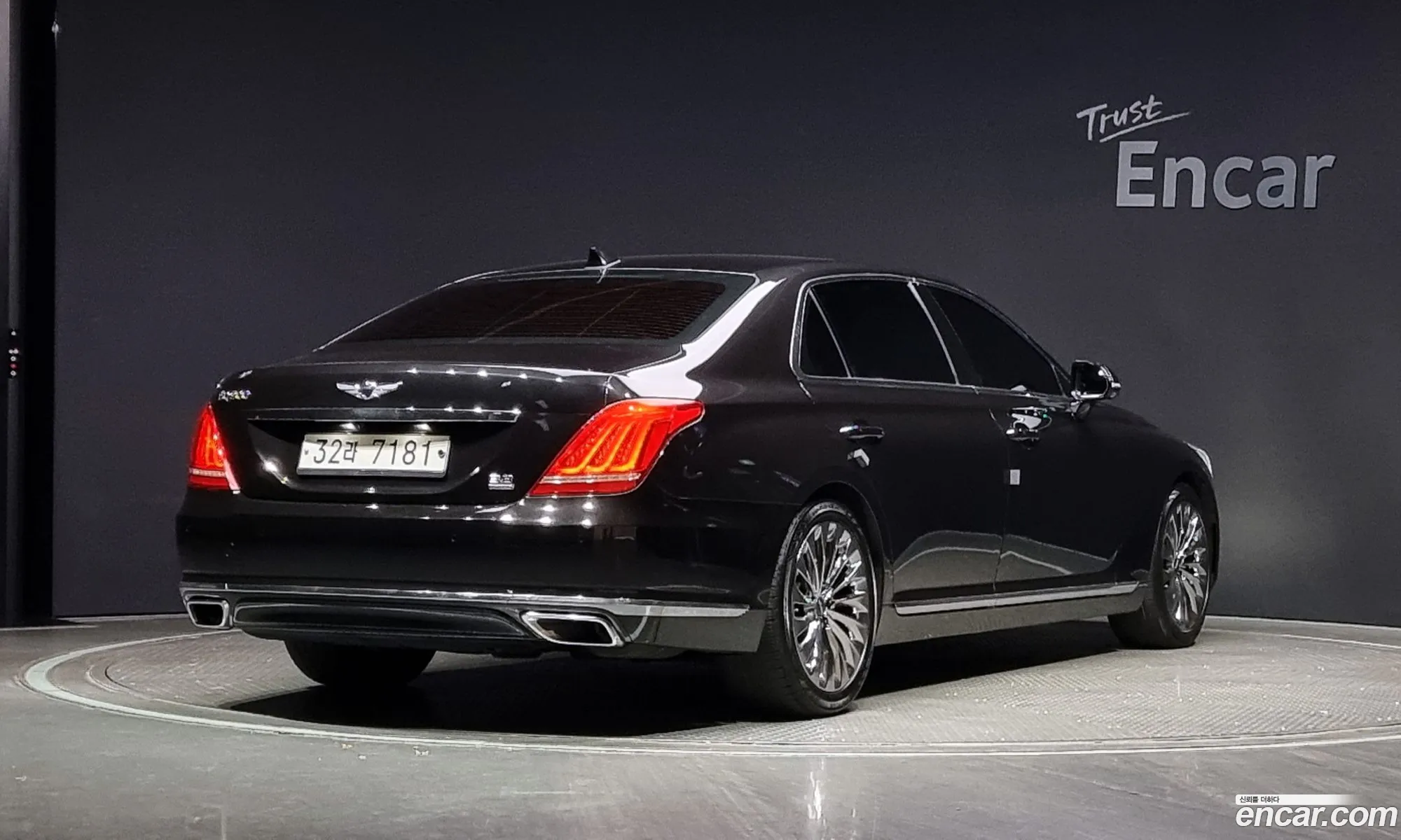 Genesis G90 I 38 Gdi Awd 2018 - фотография 11874836