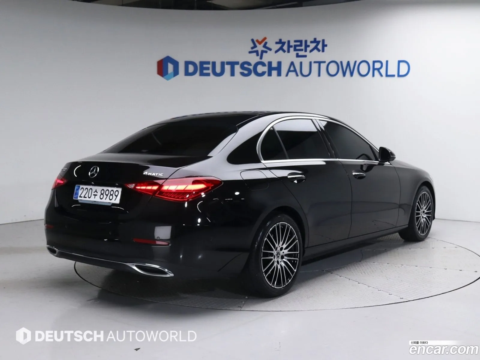 Mercedes-Benz C-Klasse C300 4Matic Avant Garde 2024 - фотография 13622277